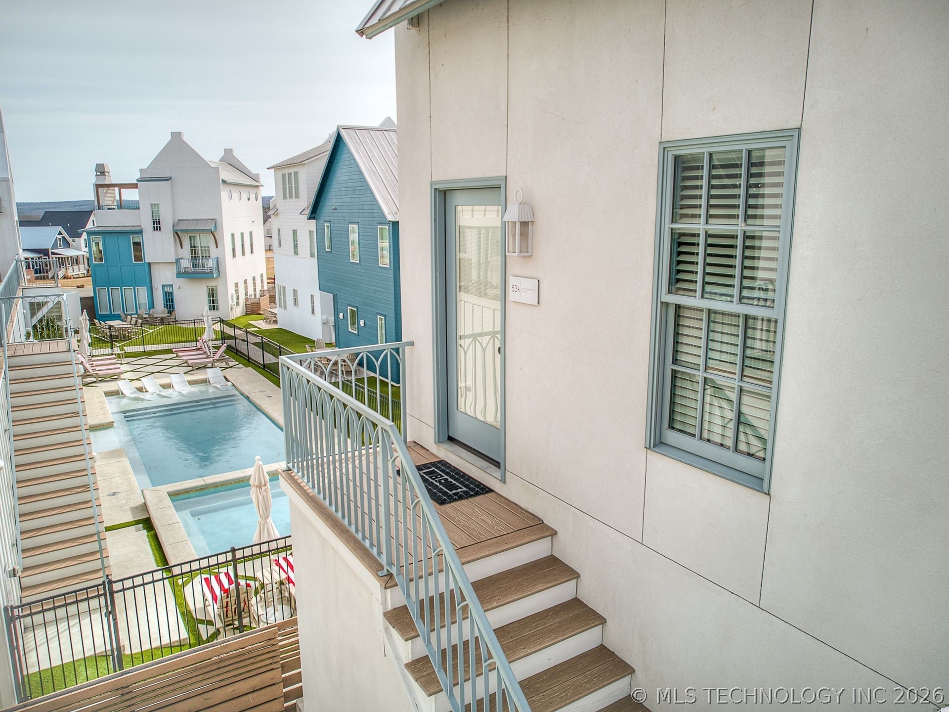 53 Lower Greenway B Property Photo 4