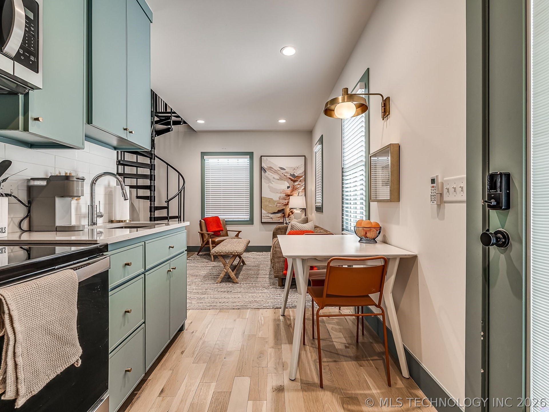 53 Lower Greenway B Property Photo 5