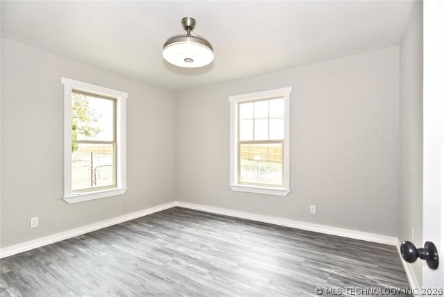 3219 E Oklahoma Place Property Photo 8