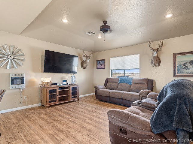 24042 N County Road 3330 Property Photo 6