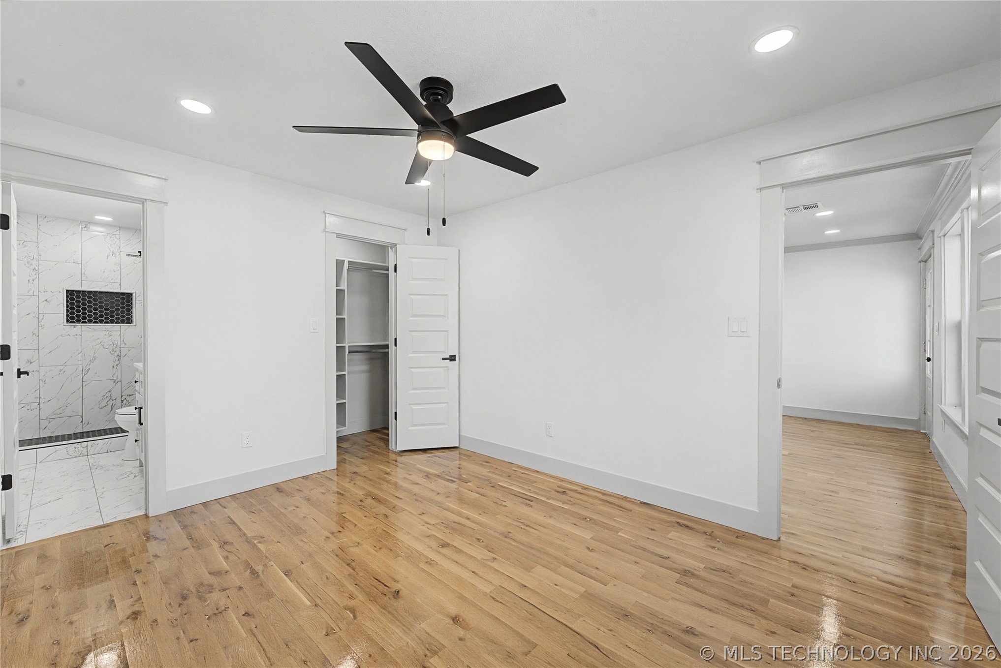 1333 N Irvington Avenue Property Photo 14