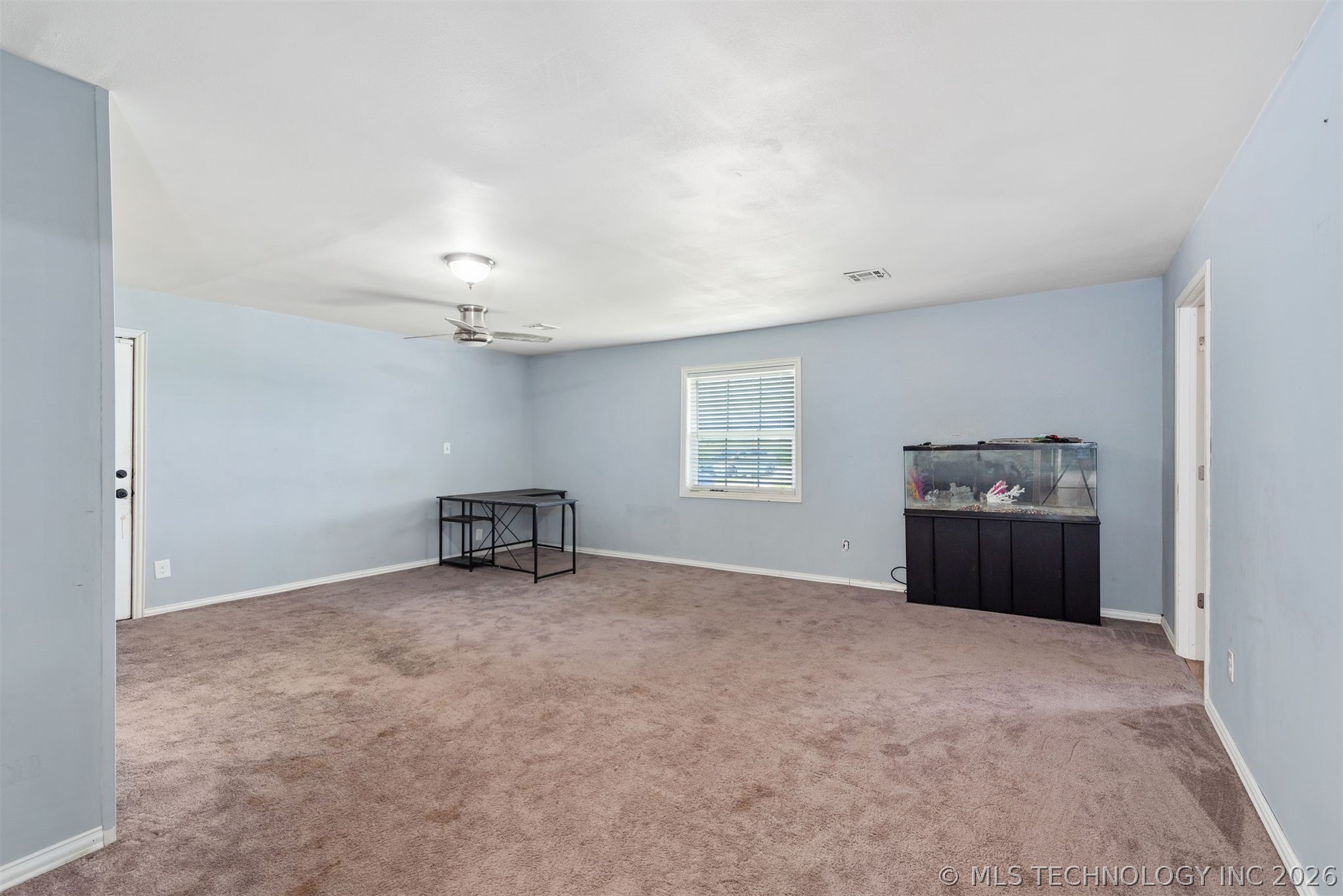 8609 Old Taft Road Property Photo 9