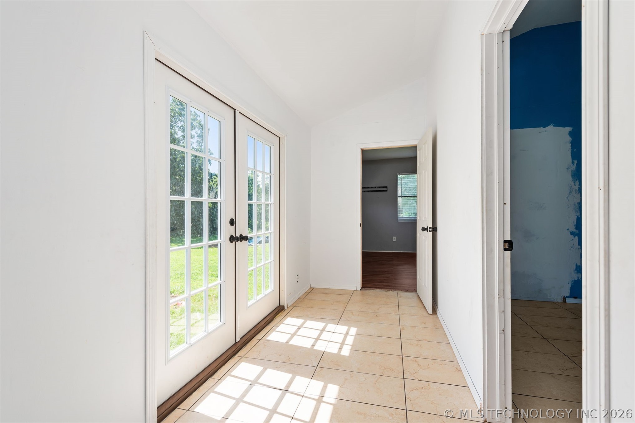 8609 Old Taft Road Property Photo 12