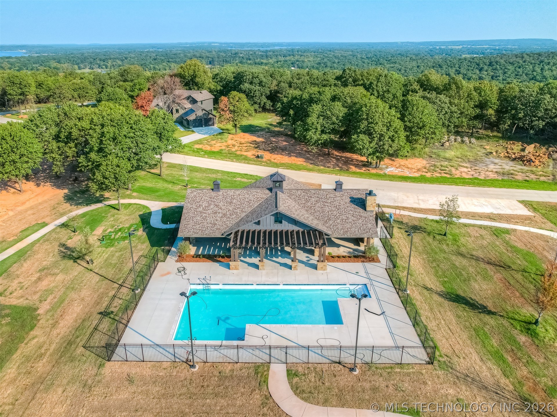 221 Patriot Pointe Property Photo 7
