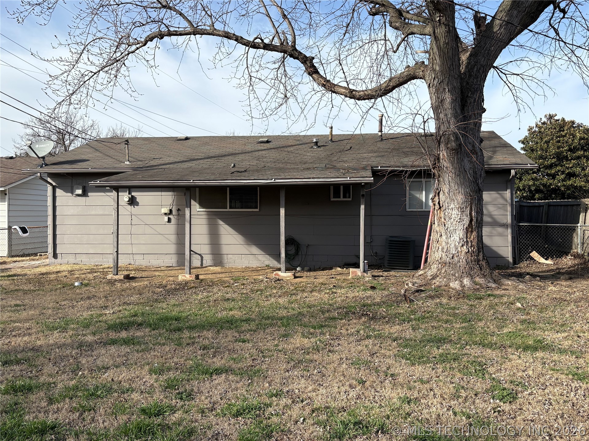 14 E Portland Avenue Property Photo 4