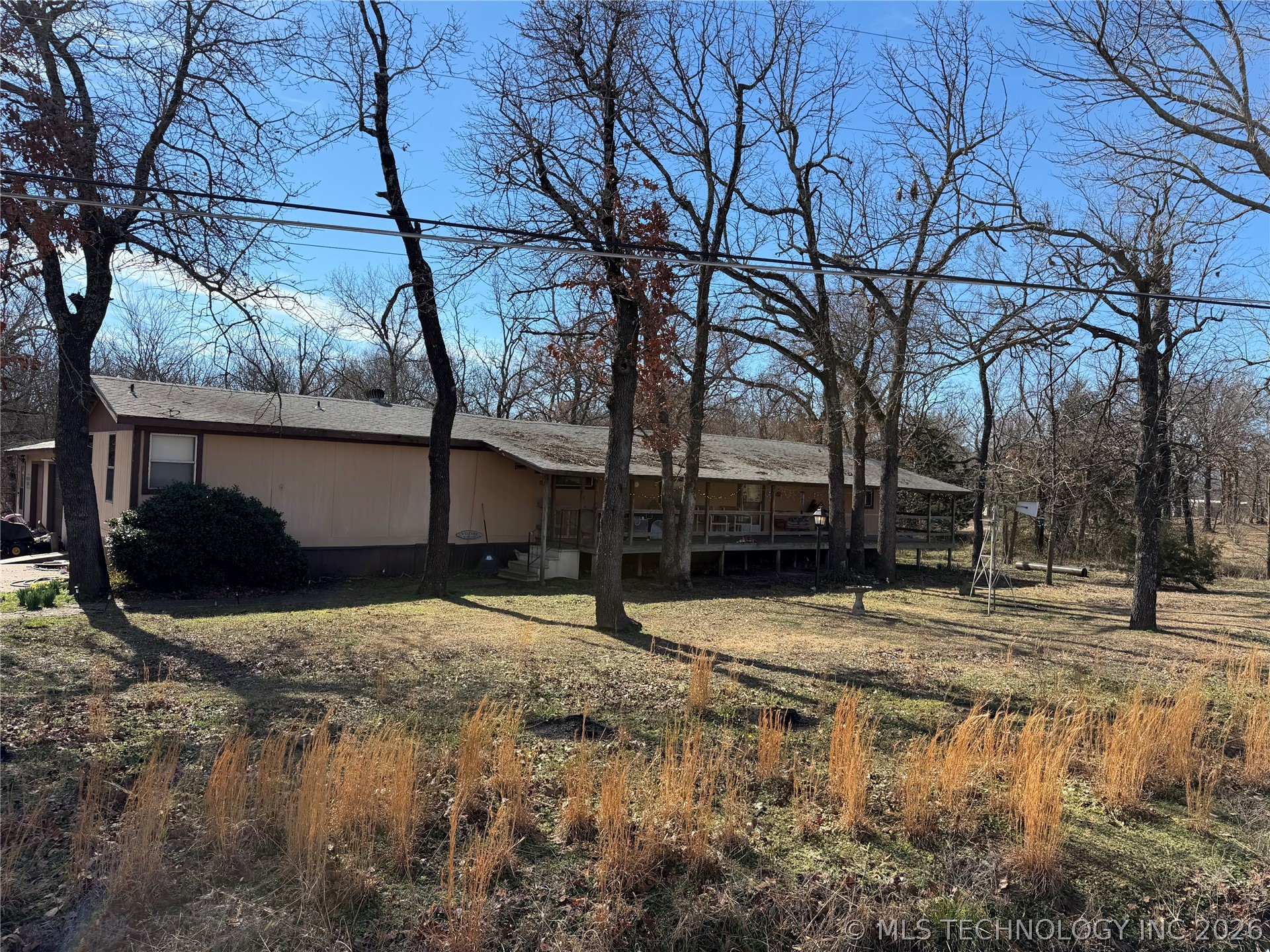 419156 Texanna Road Property Photo 1
