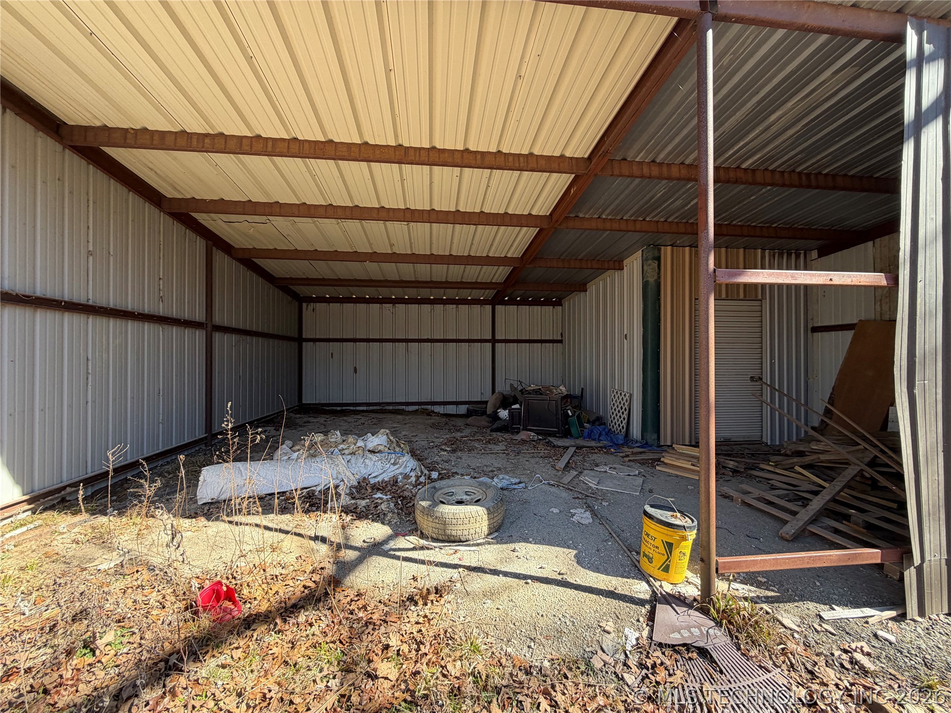419156 Texanna Road Property Photo 4