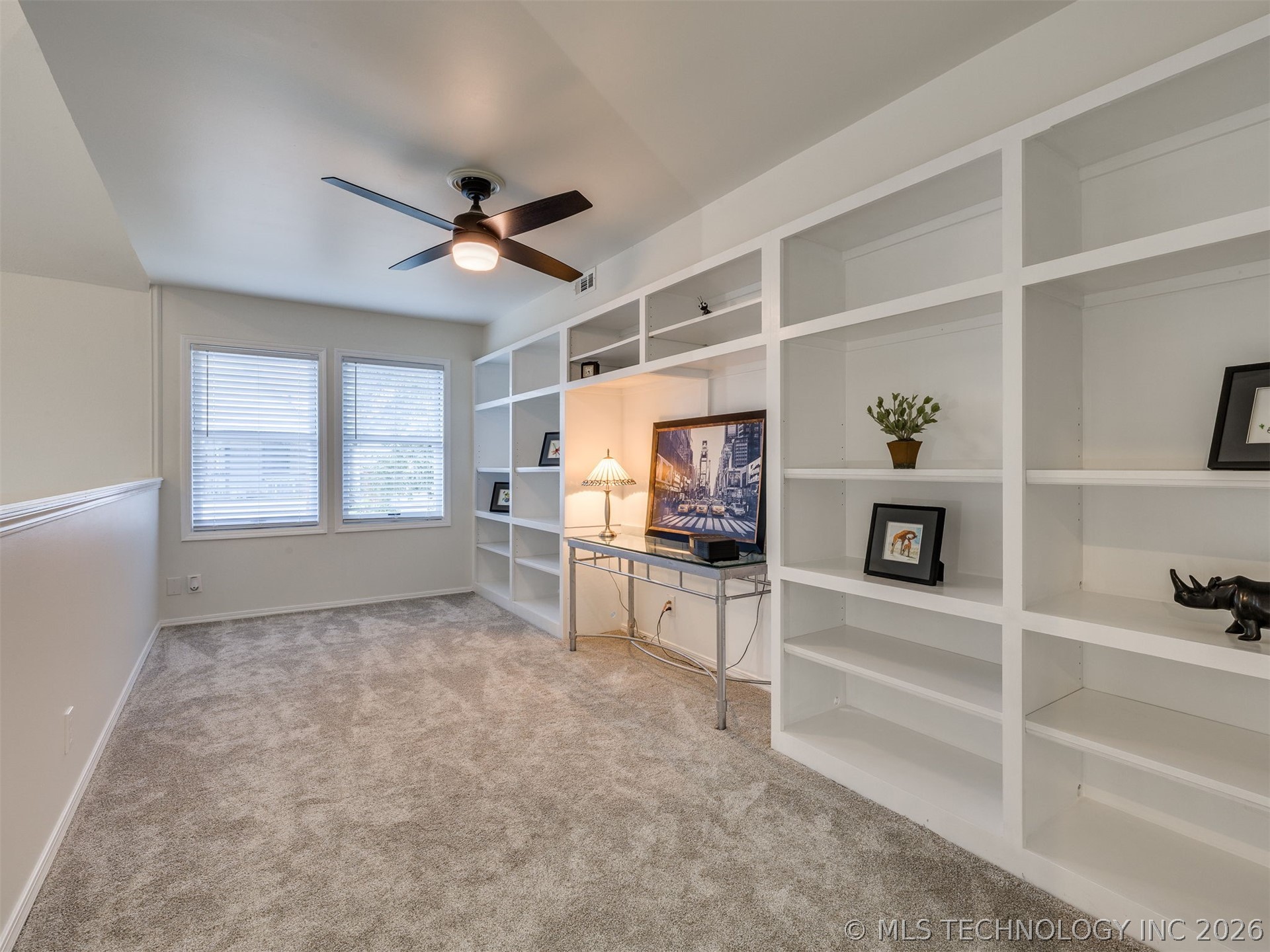 4822 S Quaker Avenue Na Property Photo 18