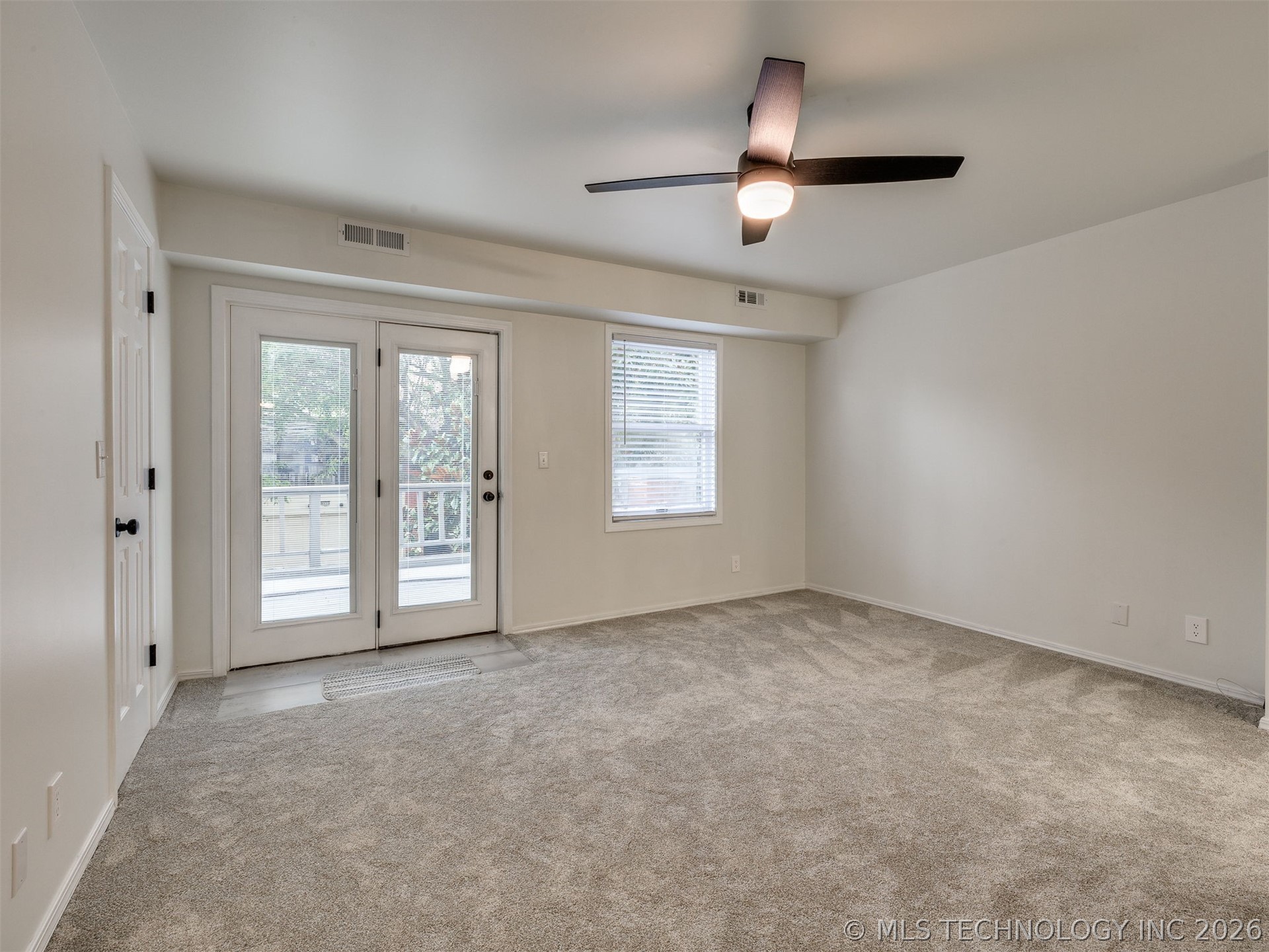 4822 S Quaker Avenue Na Property Photo 24