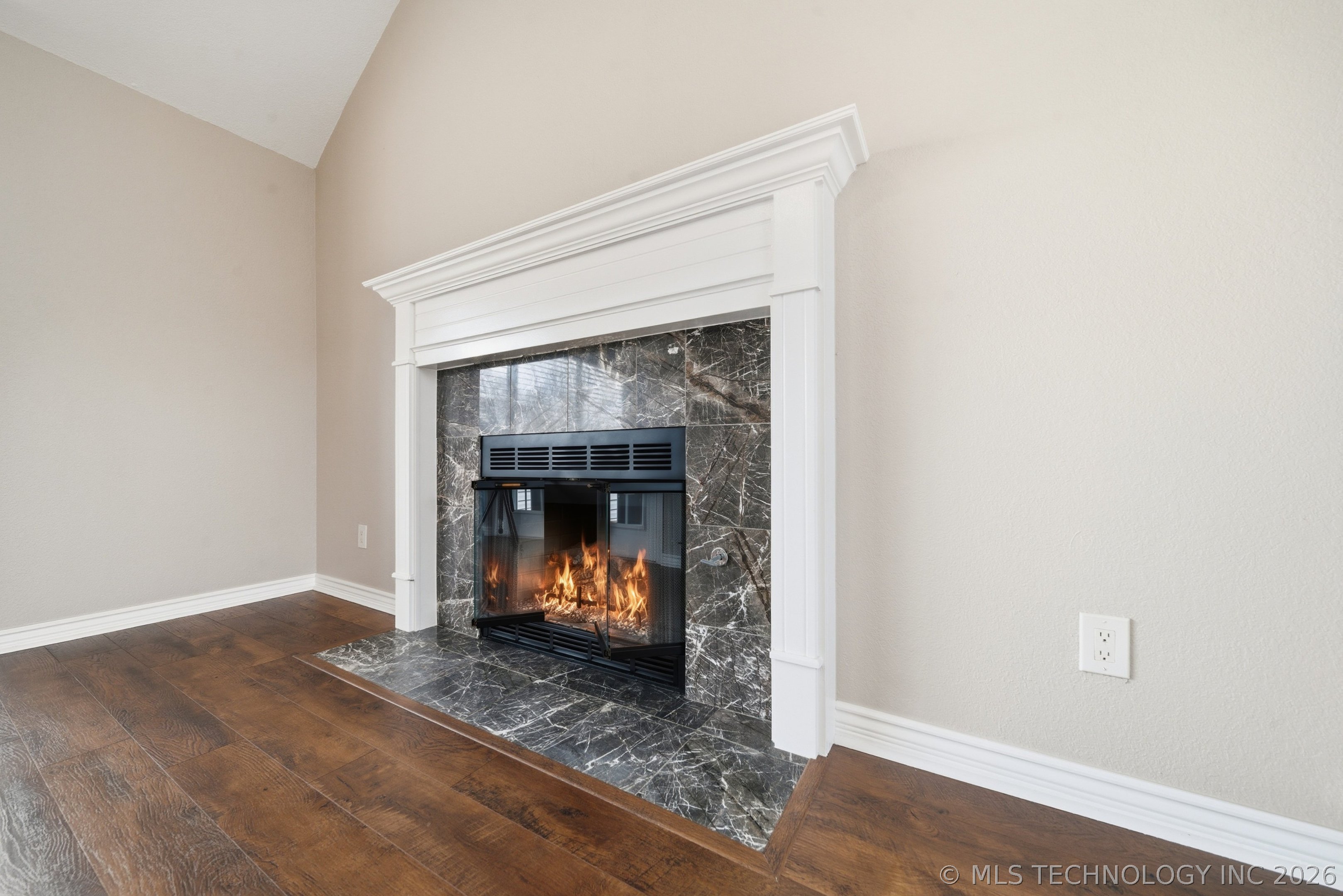 1226 Forest Lane Property Photo 10