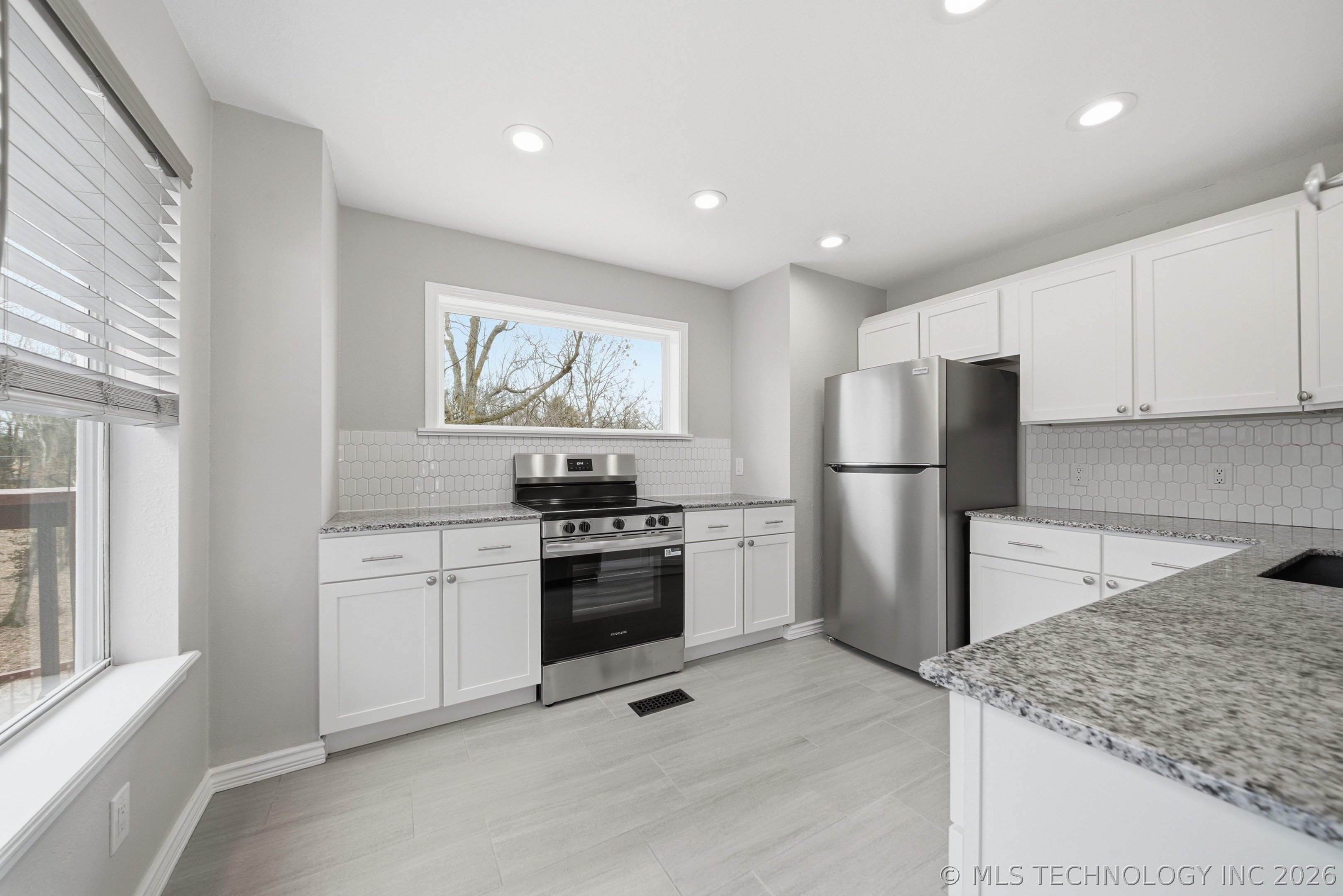 1226 Forest Lane Property Photo 13