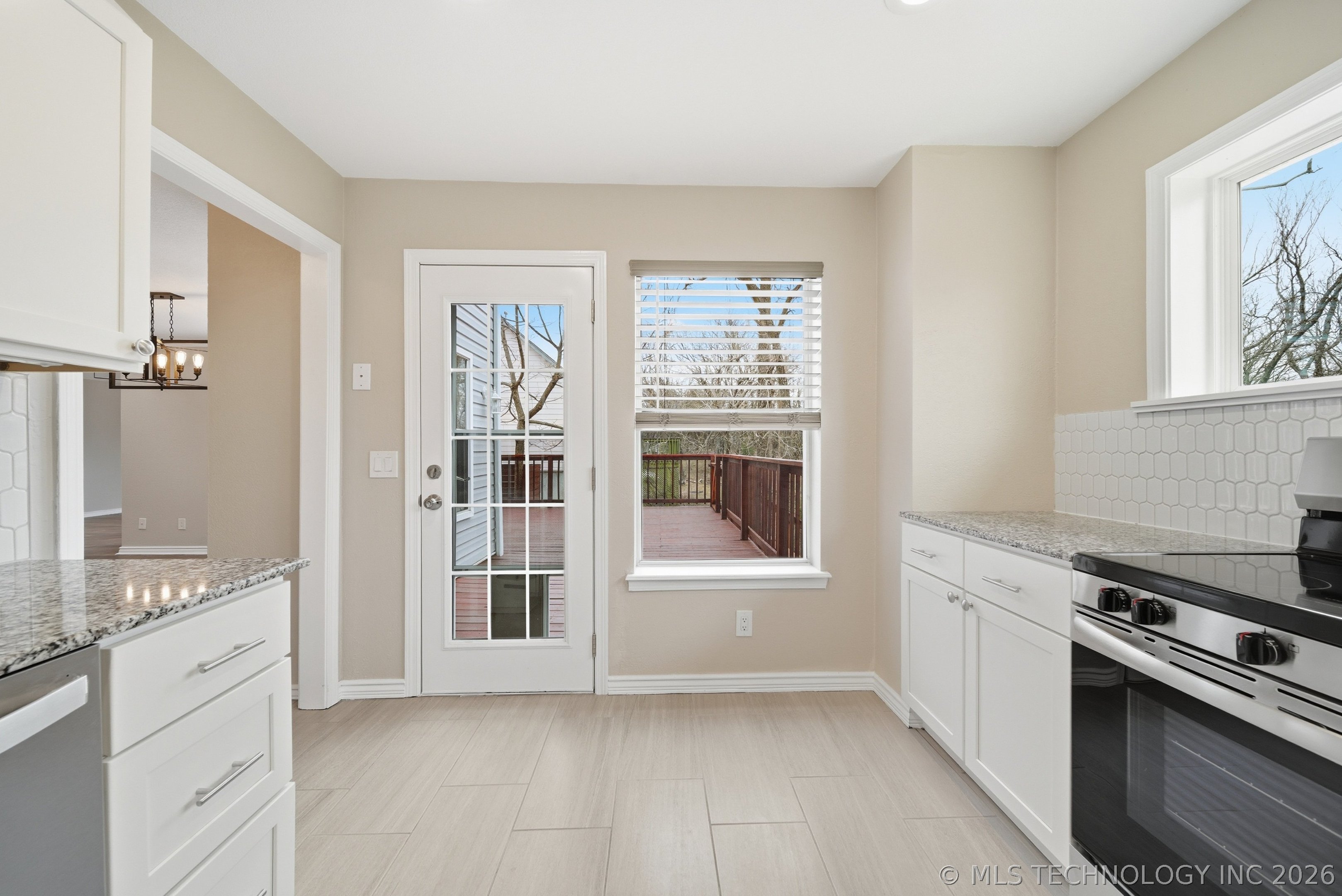 1226 Forest Lane Property Photo 16