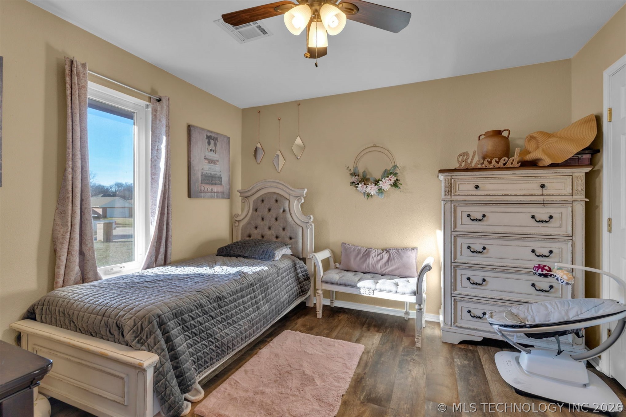 1704 Lahoma Property Photo 8