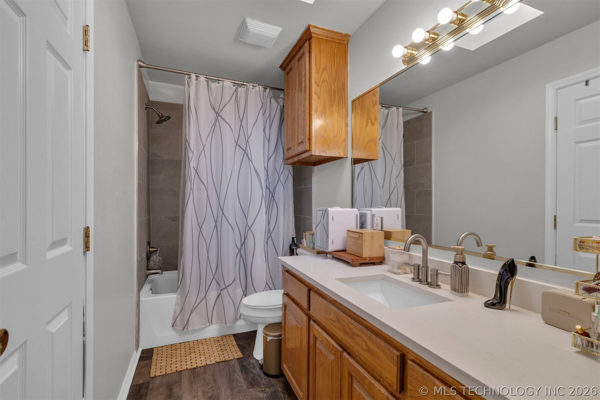 1704 Lahoma Property Photo 12
