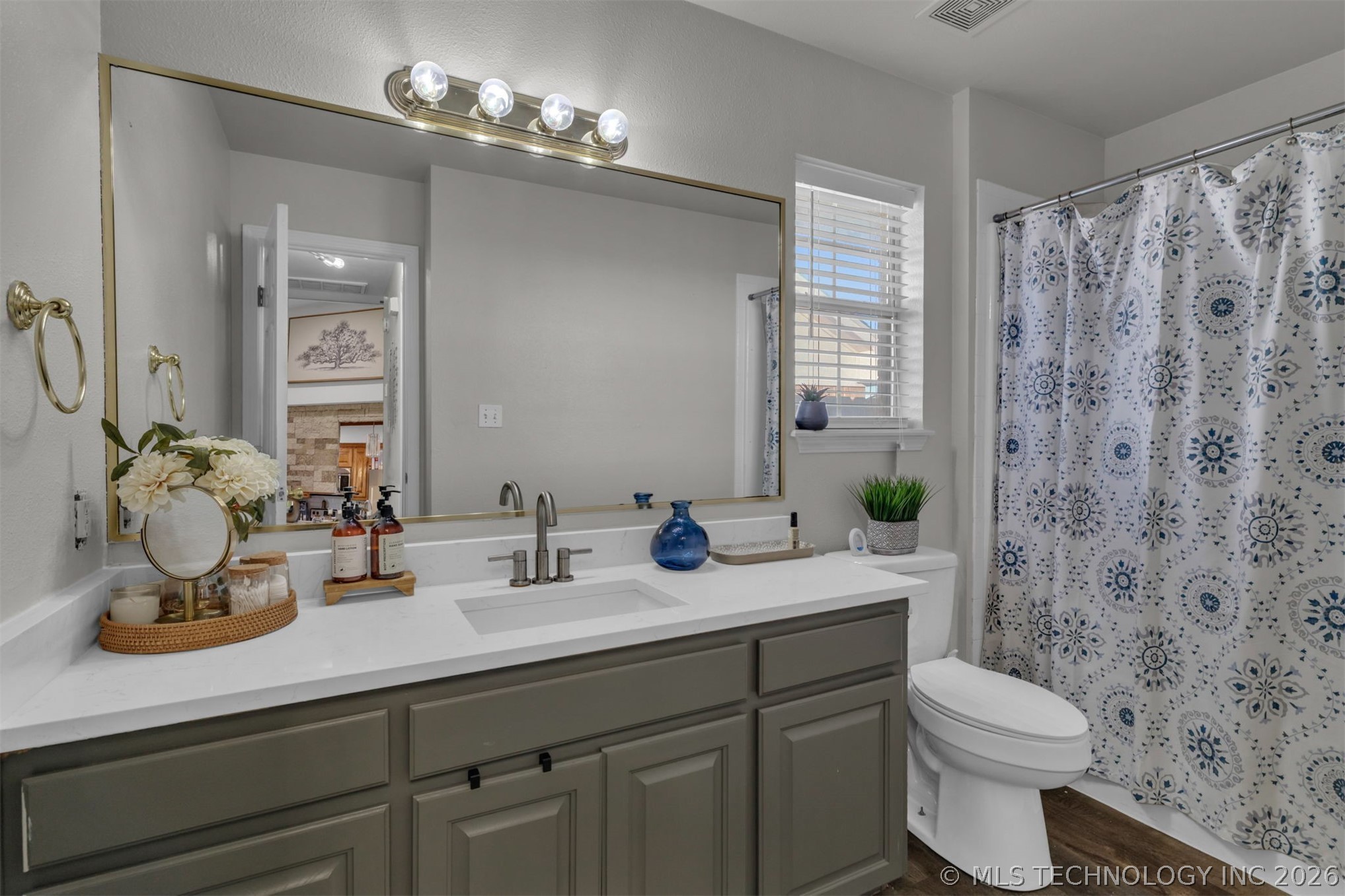 1704 Lahoma Property Photo 13