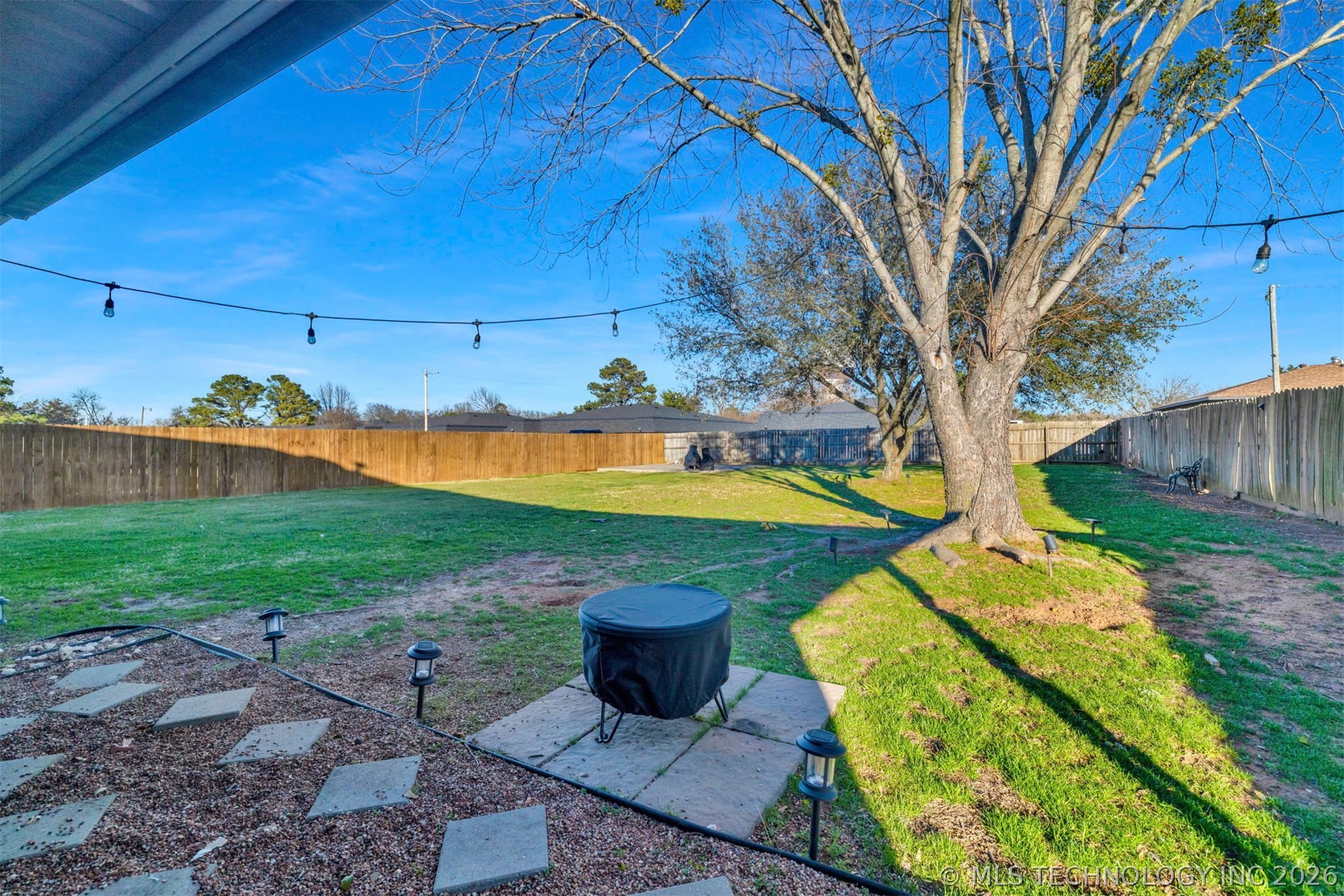 1704 Lahoma Property Photo 18