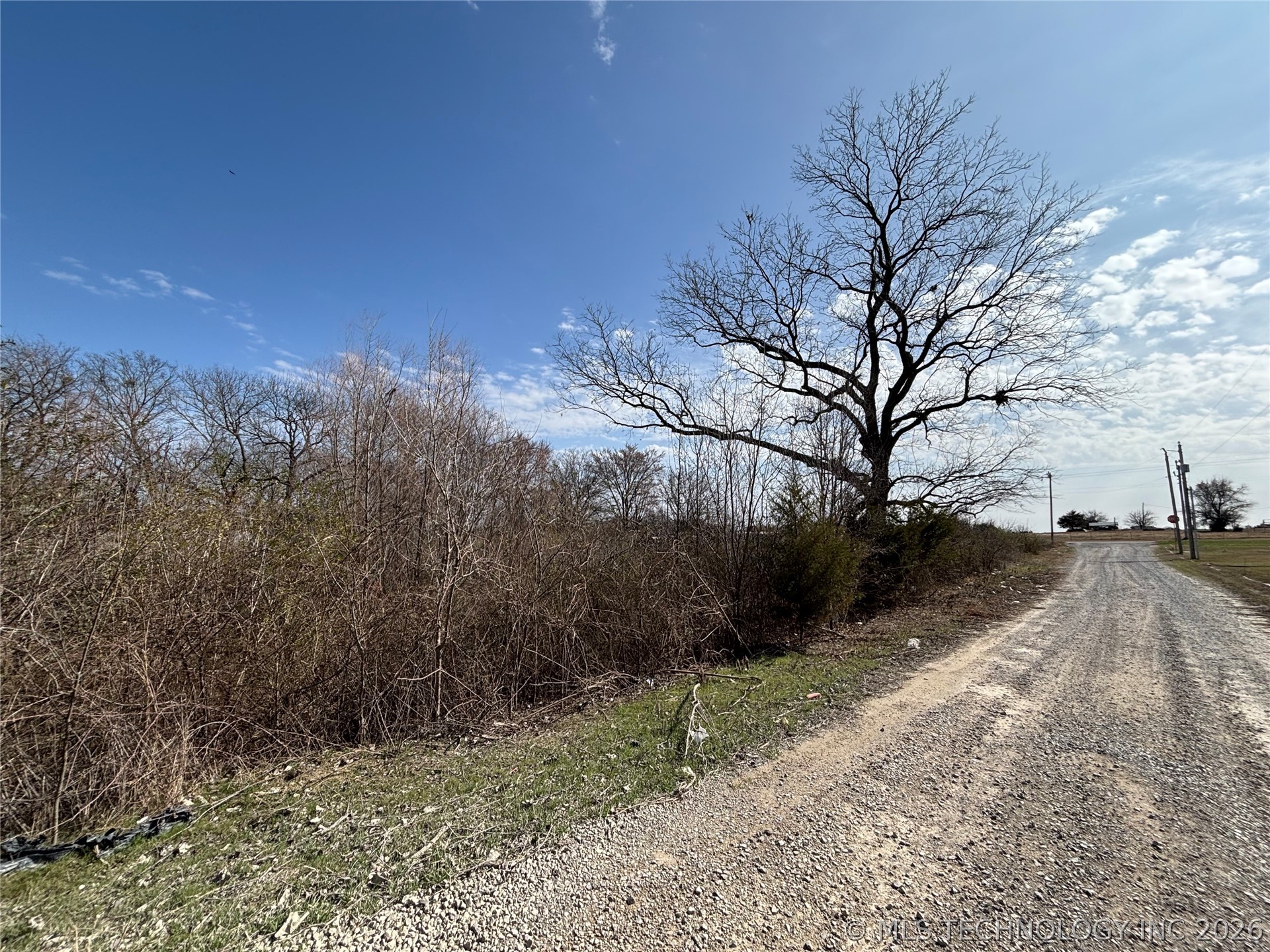 6879 State Highway 70 Property Photo 15