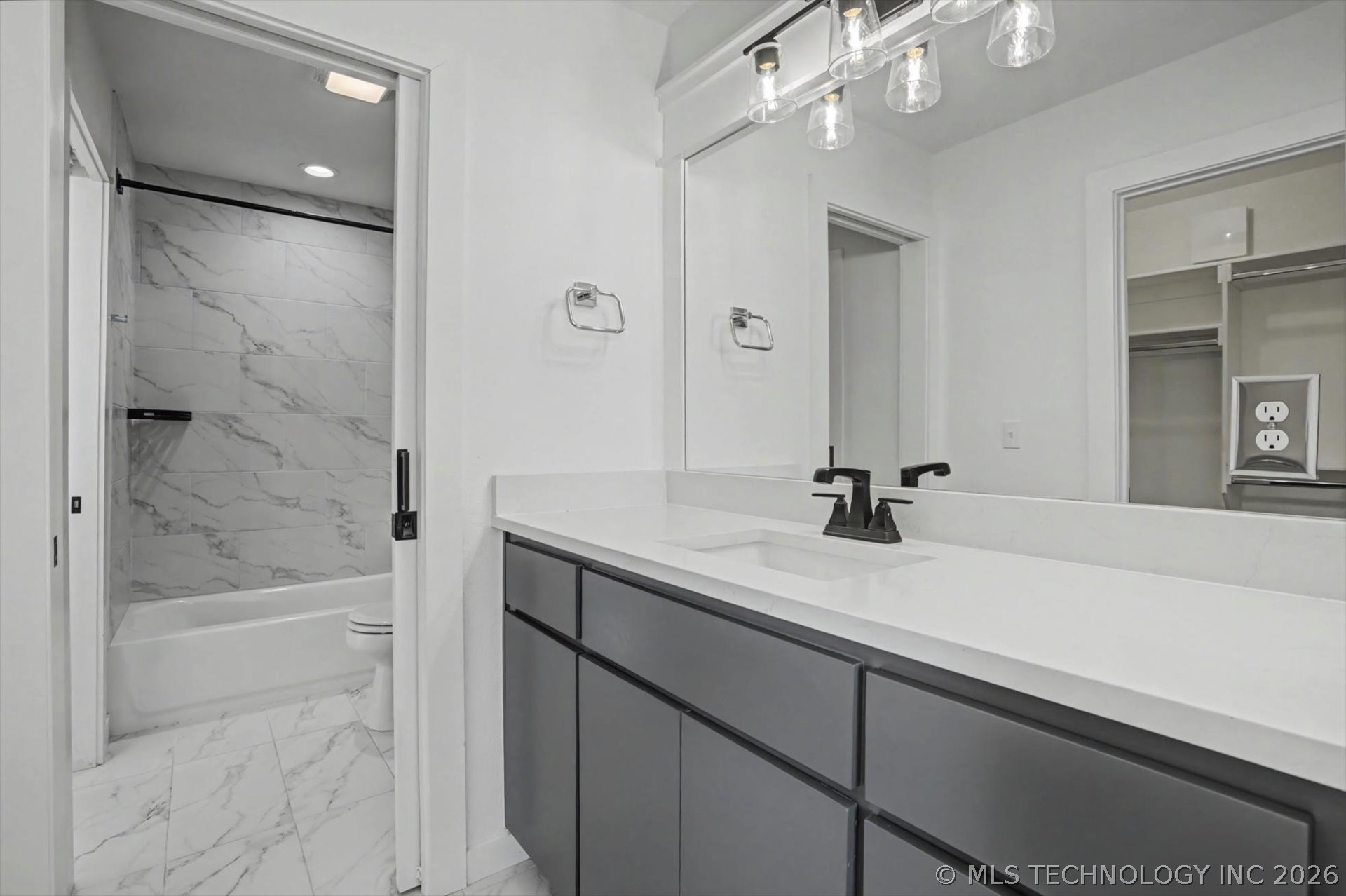 6756 E 128th Street S Property Photo 45