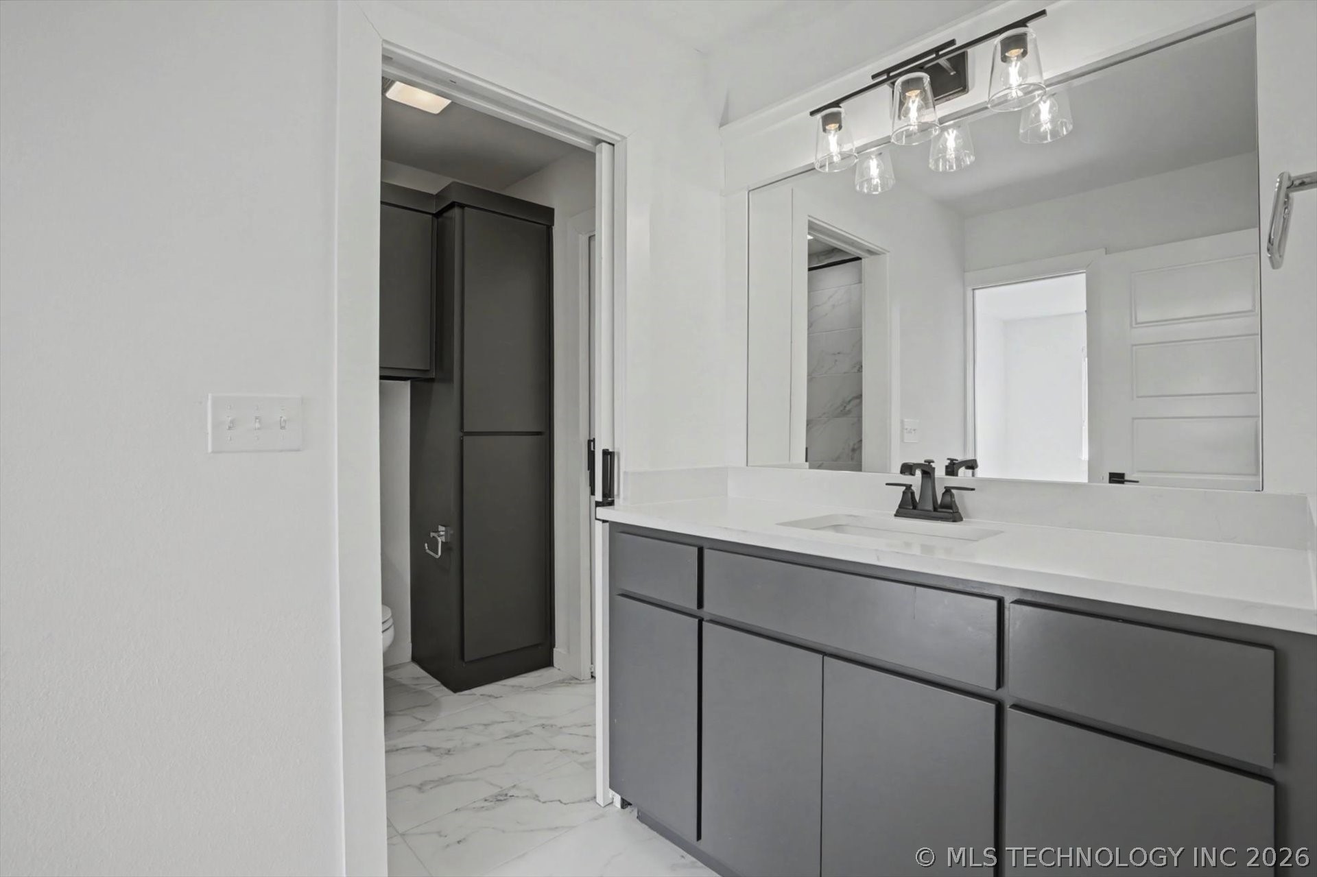 6756 E 128th Street S Property Photo 47