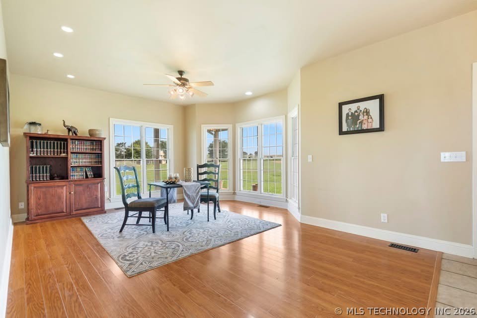 24043 N 4040 Road Property Photo 11