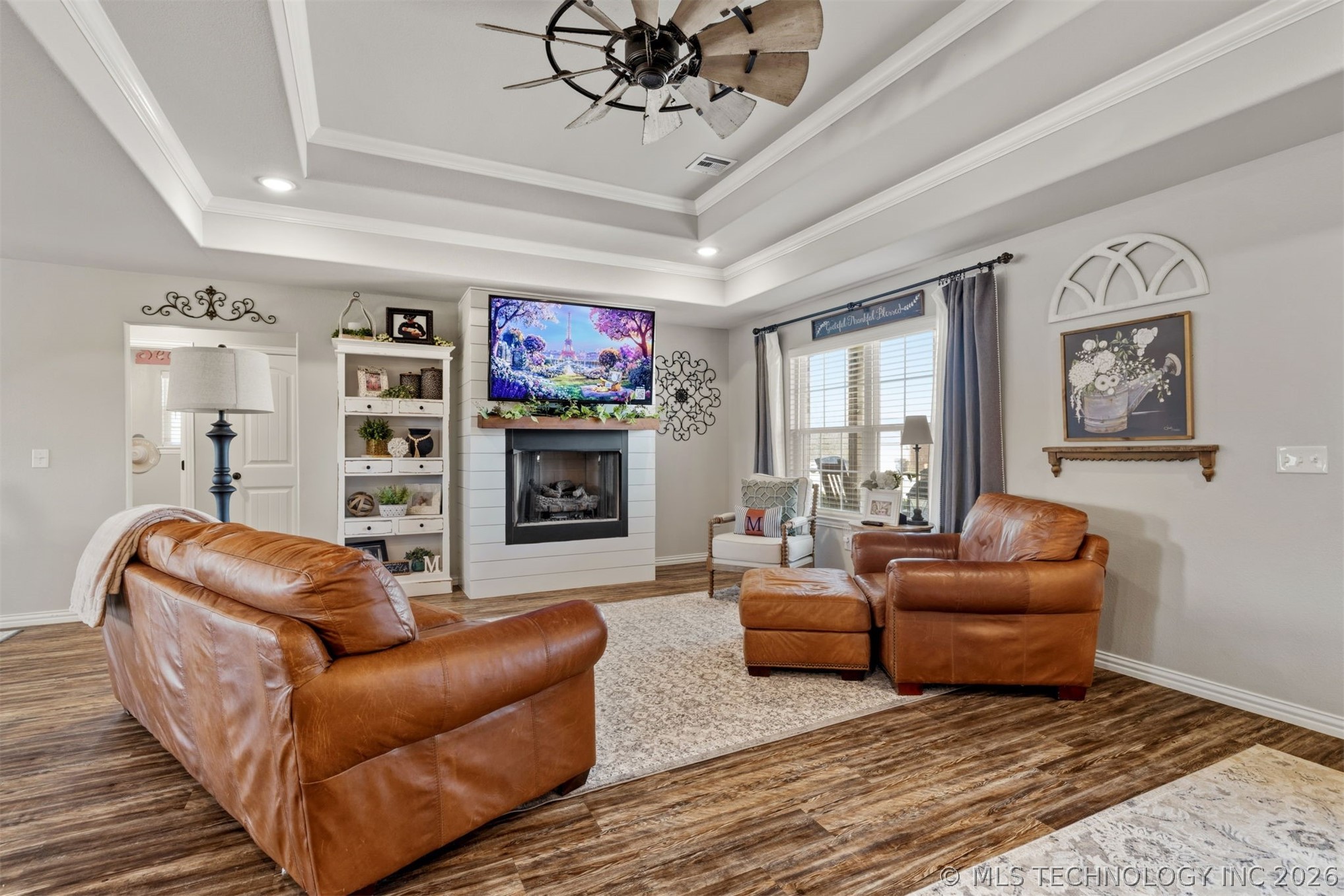 95 Huntington Beach Property Photo 10