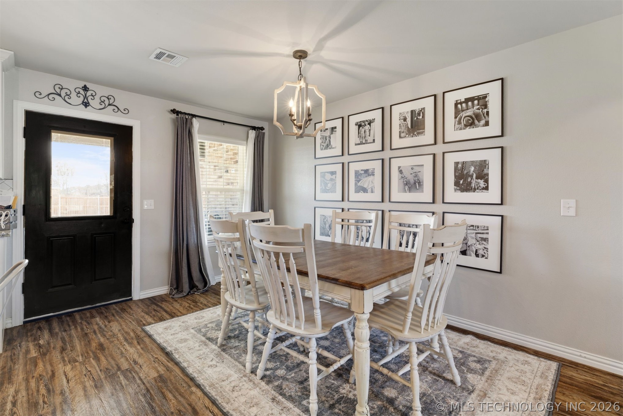 95 Huntington Beach Property Photo 15