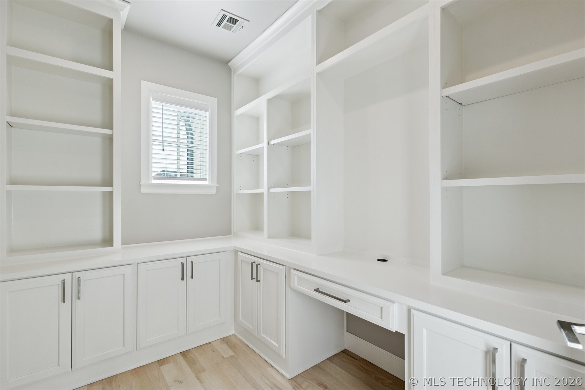 14202 S Delaware Place S Property Photo 61