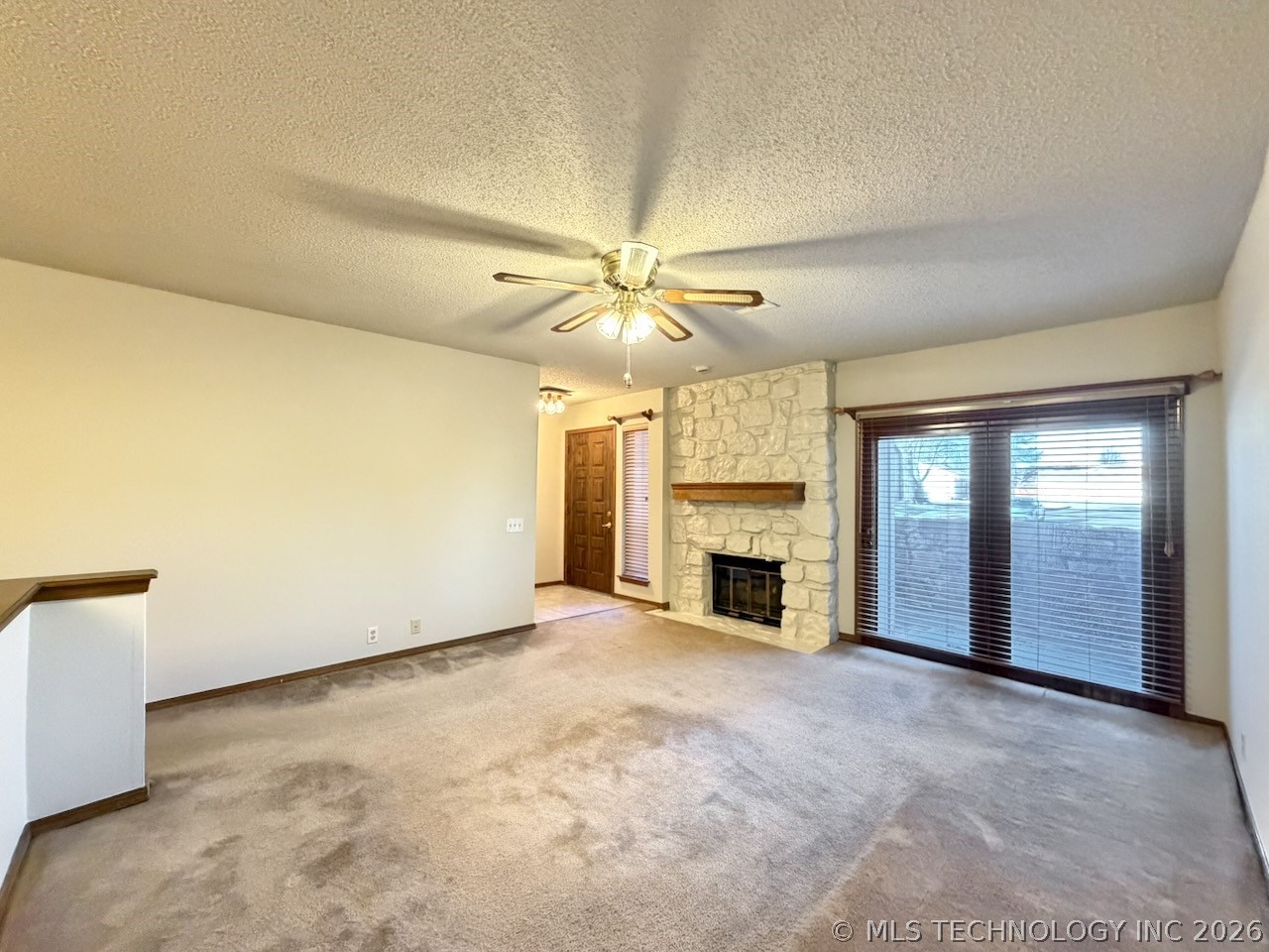 8019 S 77th East Avenue Property Photo 7