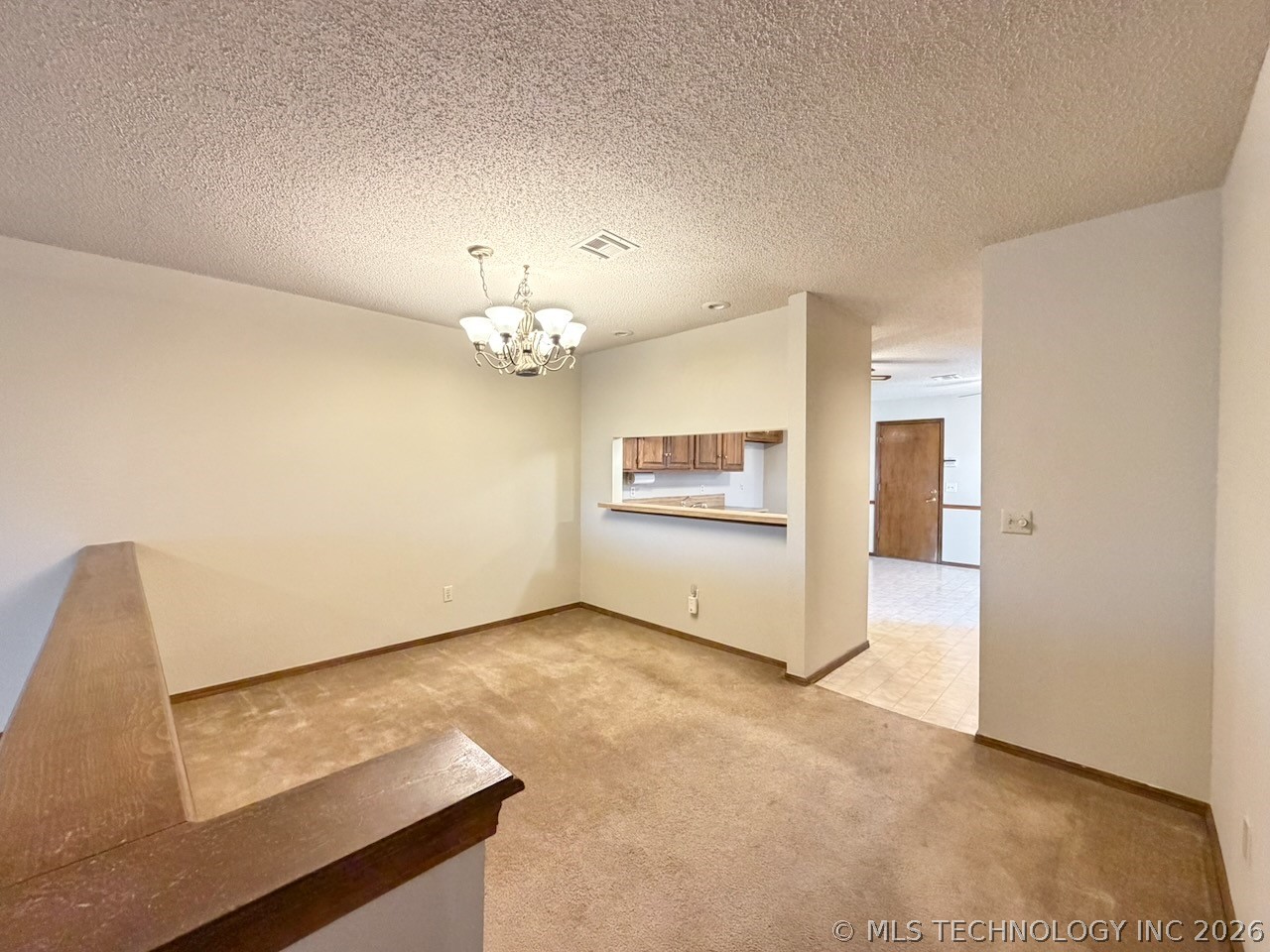 8019 S 77th East Avenue Property Photo 8