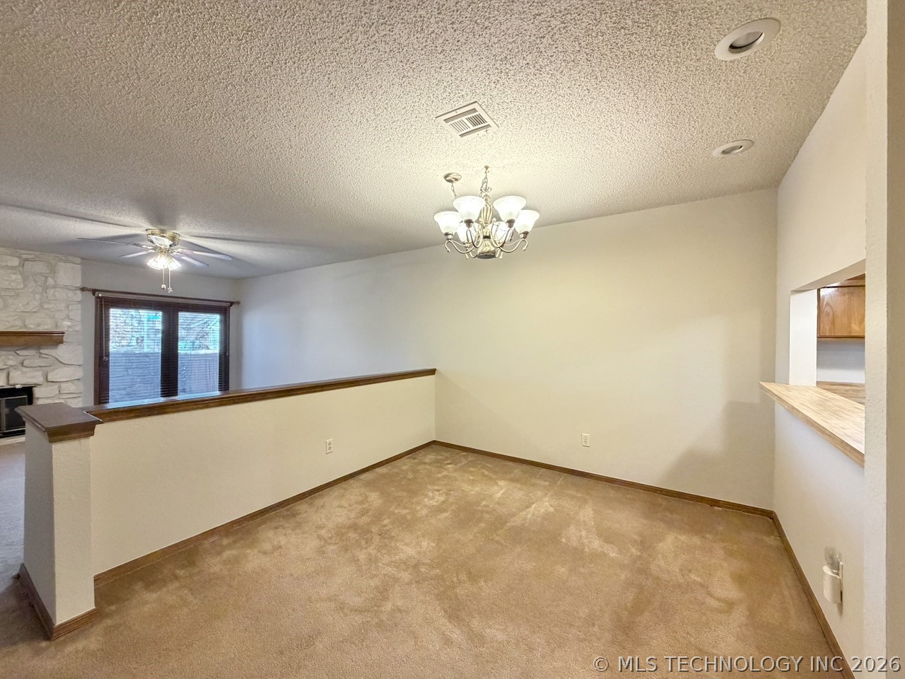 8019 S 77th East Avenue Property Photo 9
