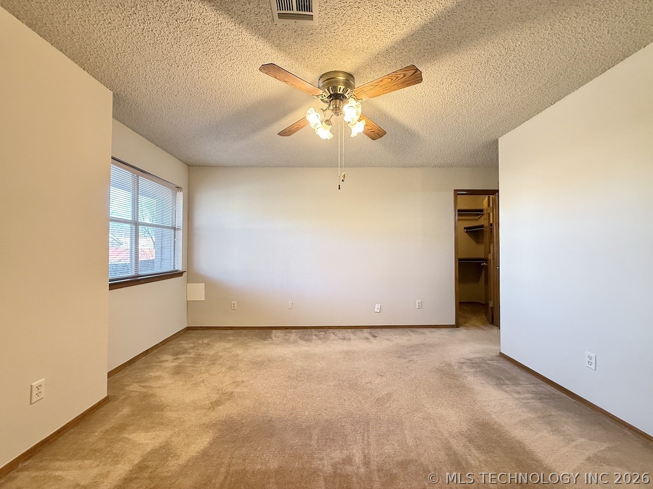 8019 S 77th East Avenue Property Photo 18