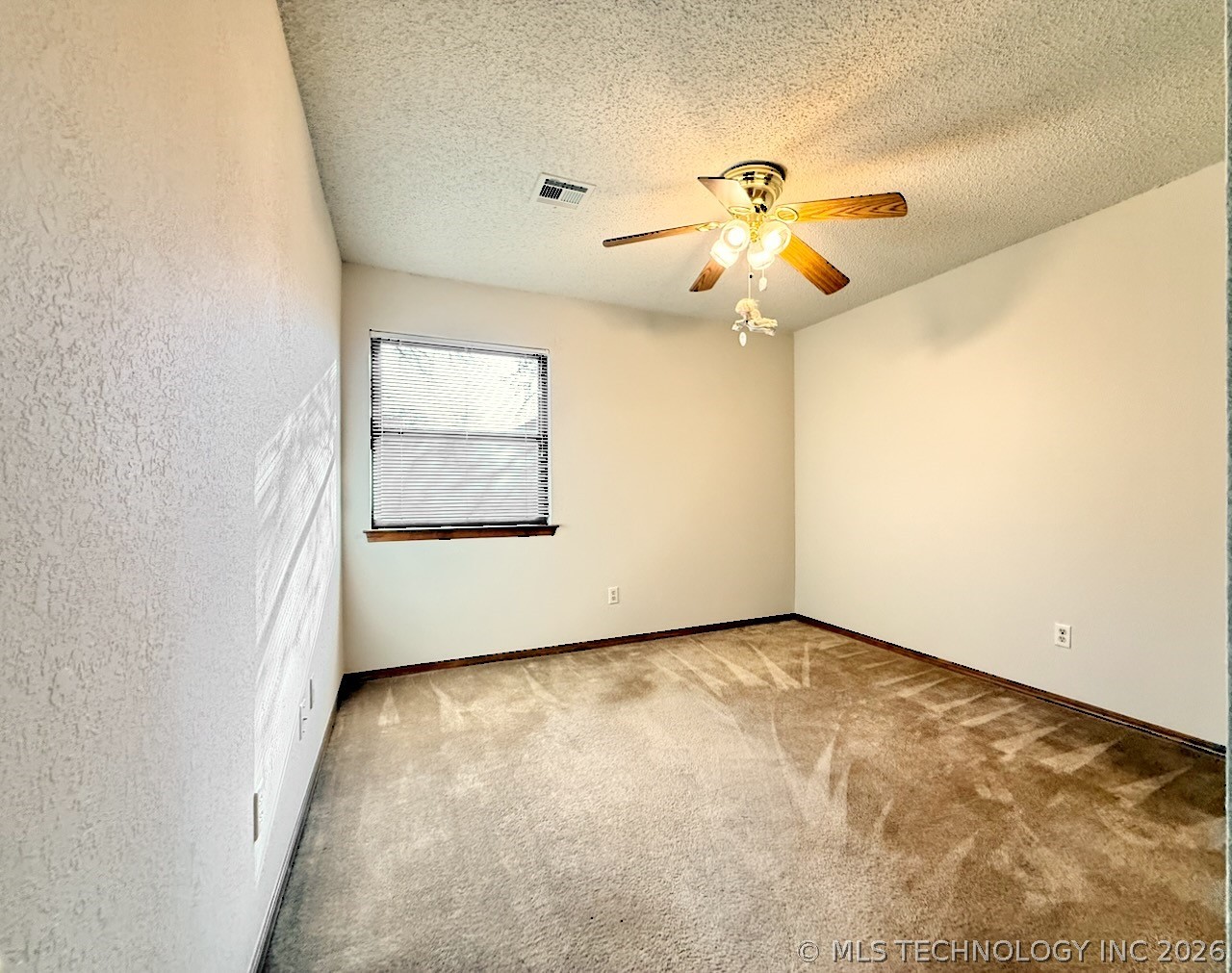 8019 S 77th East Avenue Property Photo 25