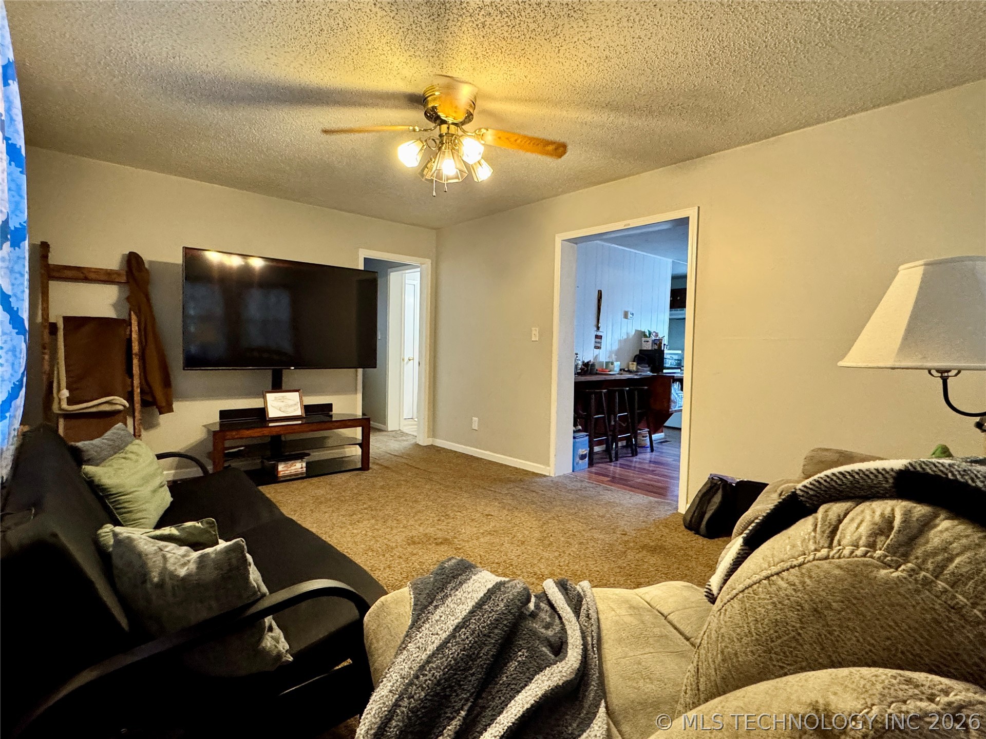 61113 E 310 Road Property Photo 2