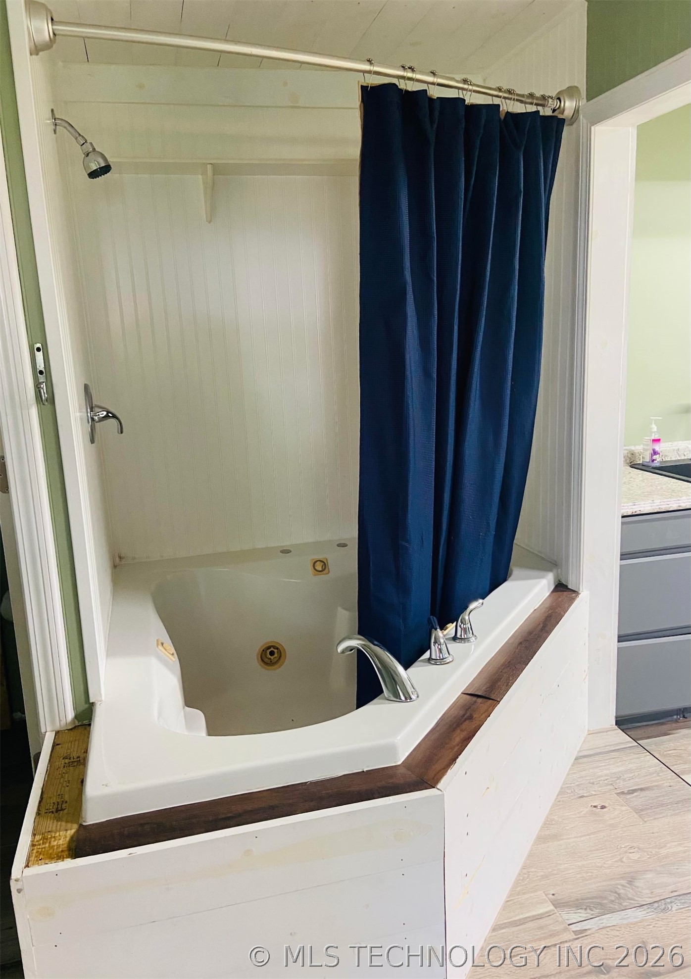 61113 E 310 Road Property Photo 17