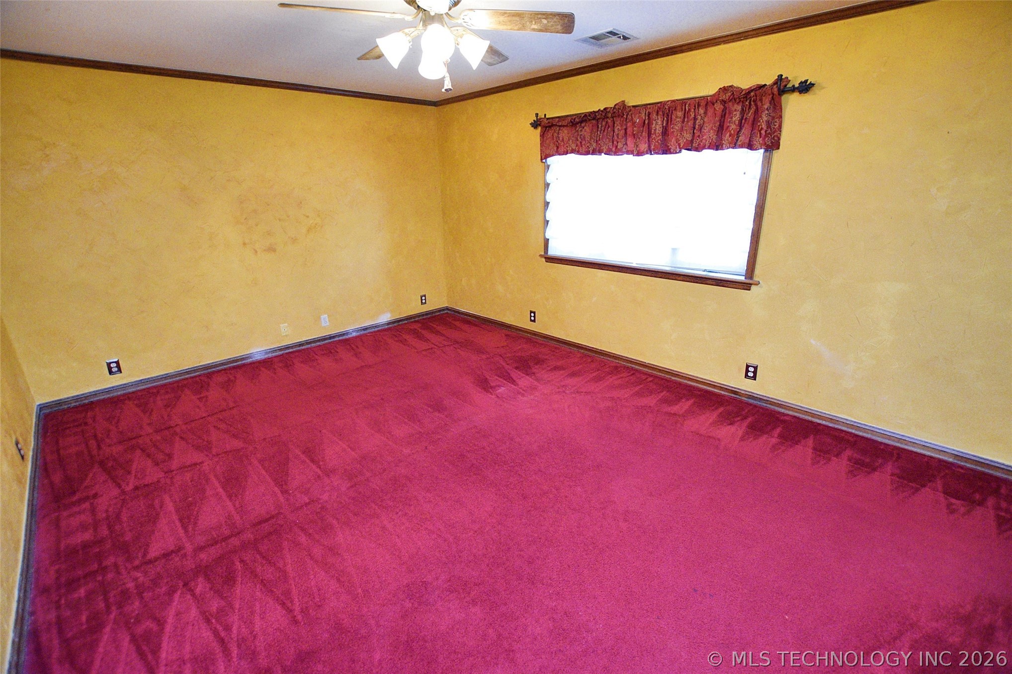 720 S East Avenue Property Photo 30