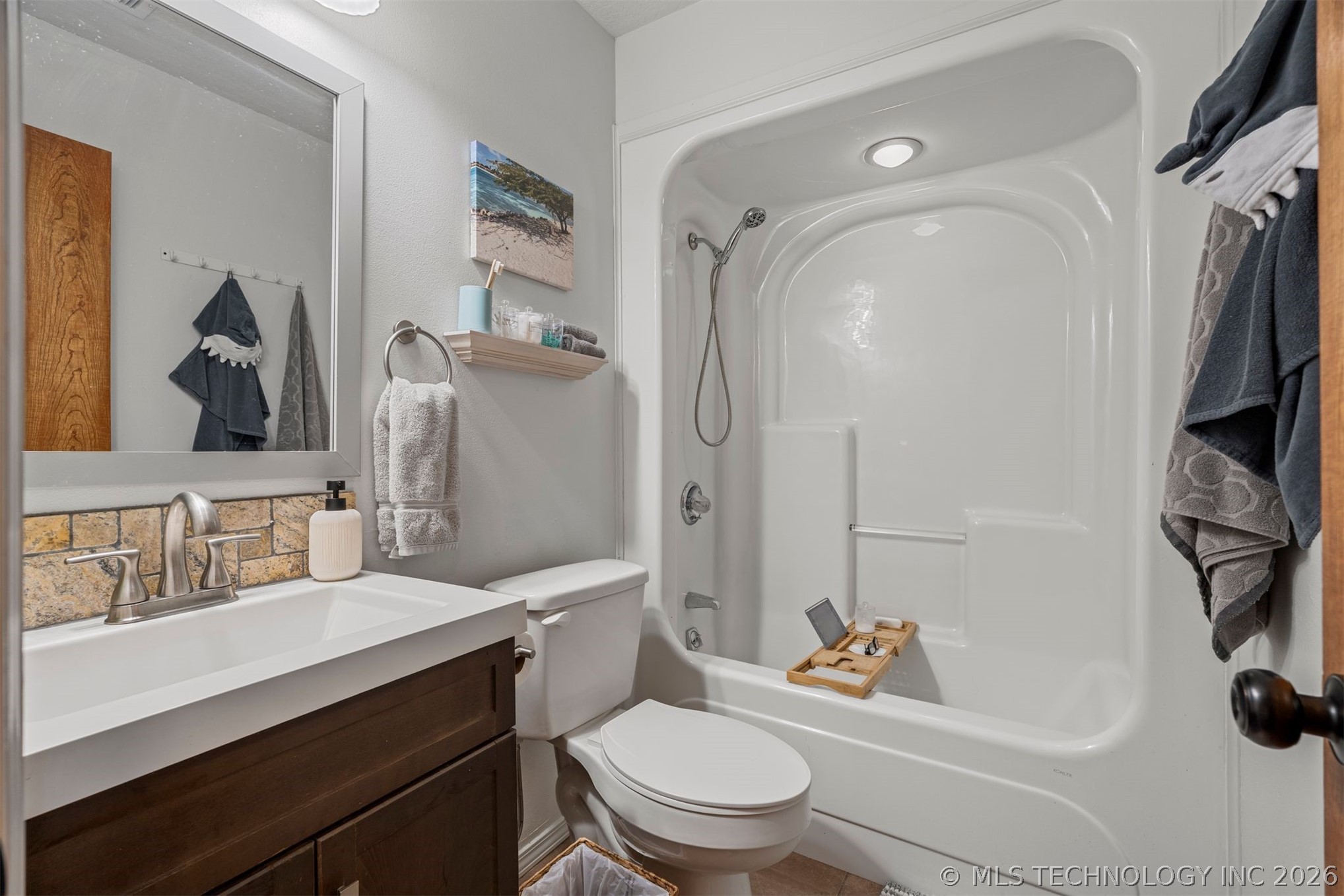 458540 E 1040 Road Property Photo 13
