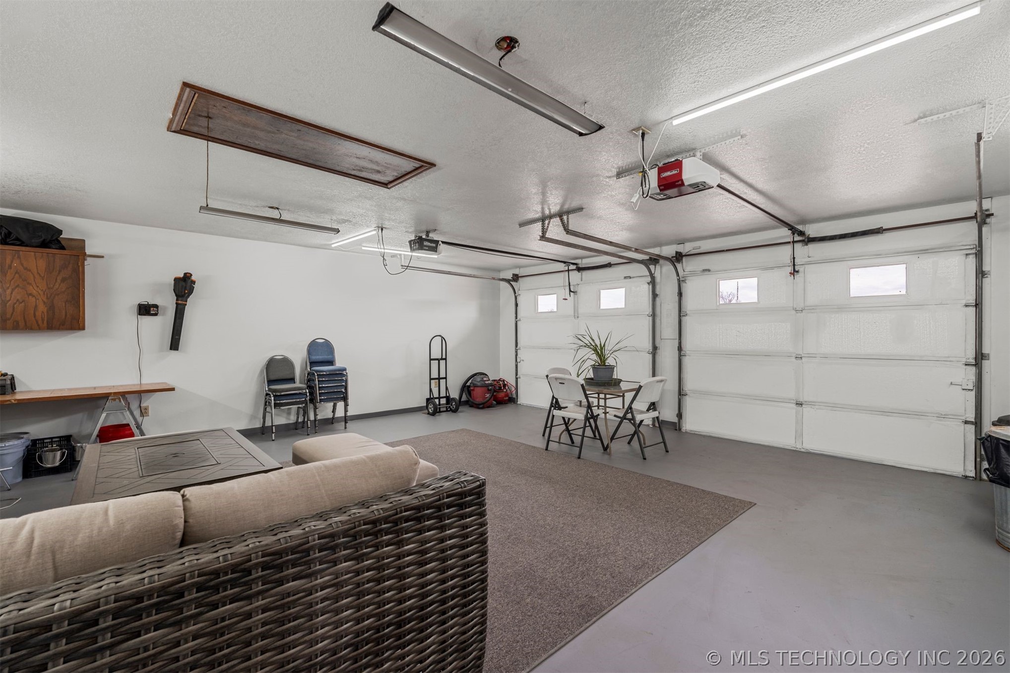 458540 E 1040 Road Property Photo 18
