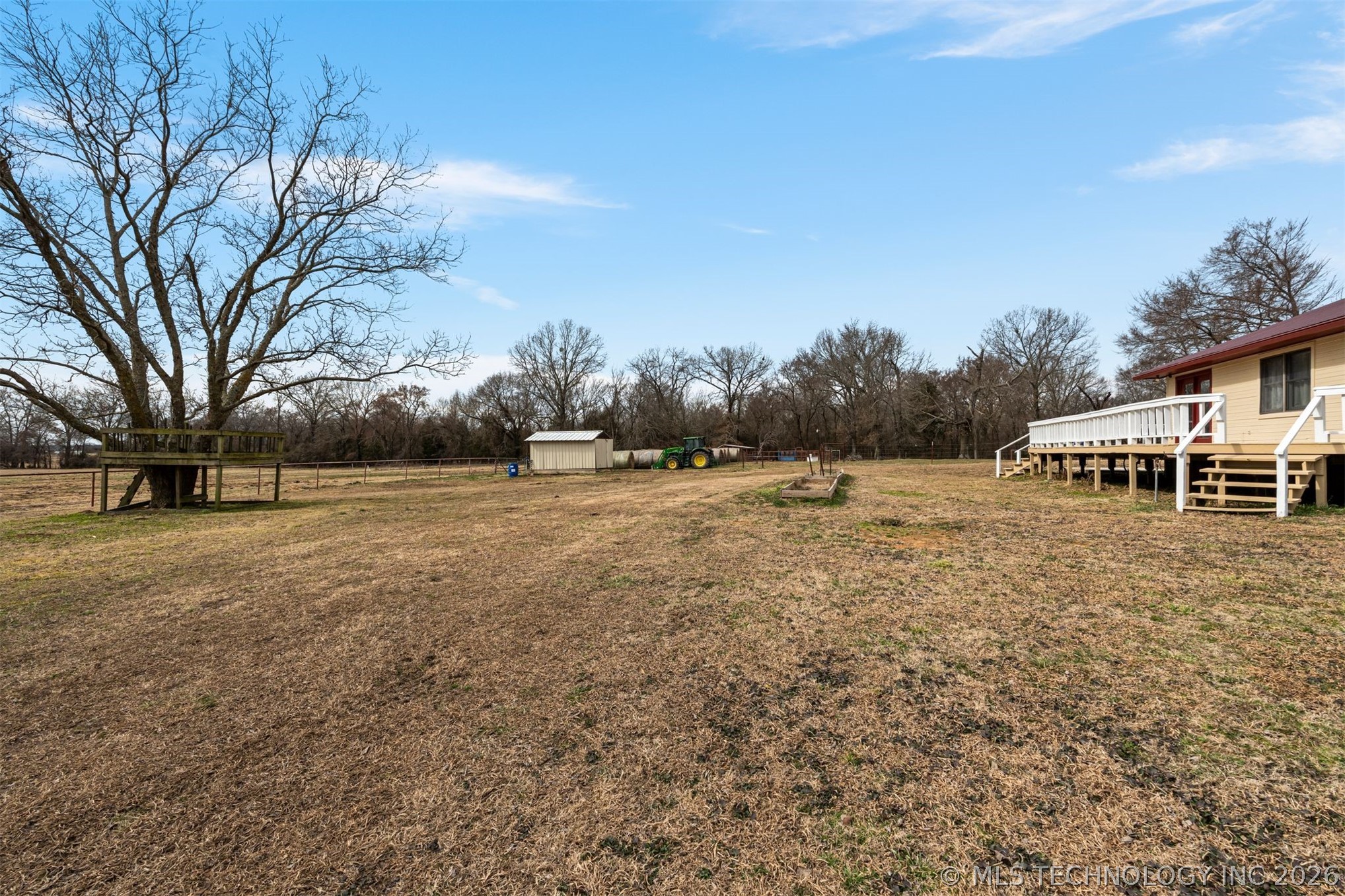 458540 E 1040 Road Property Photo 25