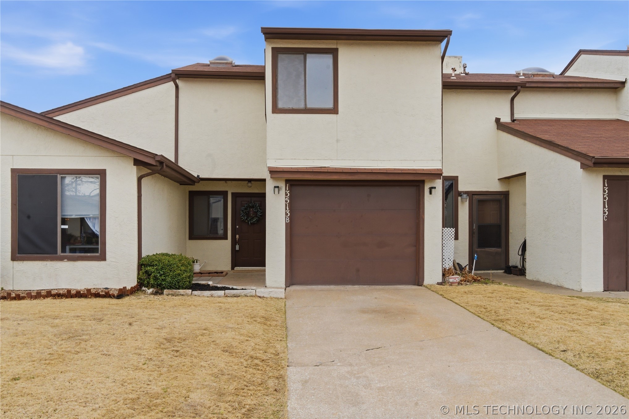 13513 E 30th Place B Property Photo 1