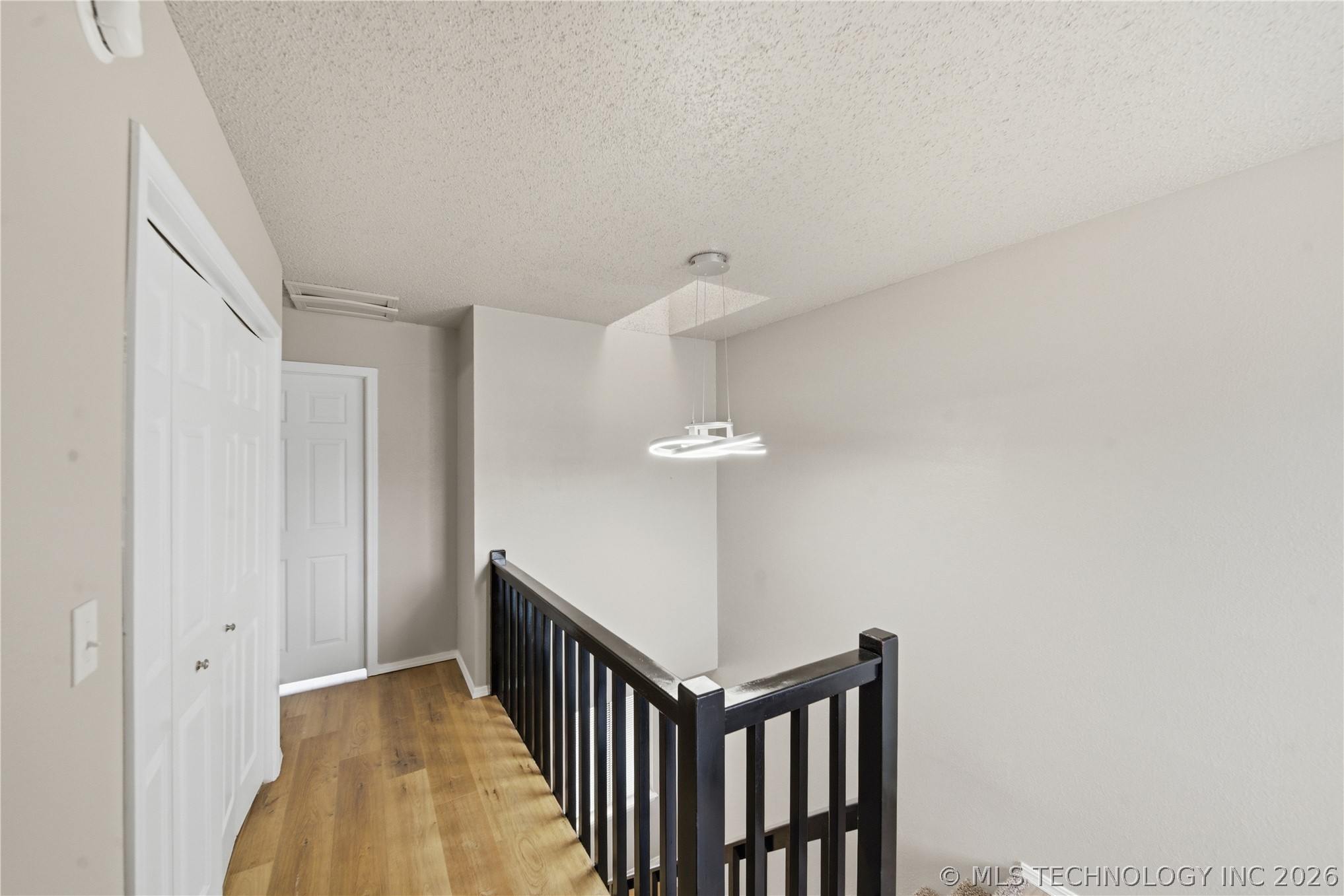 13513 E 30th Place B Property Photo 19