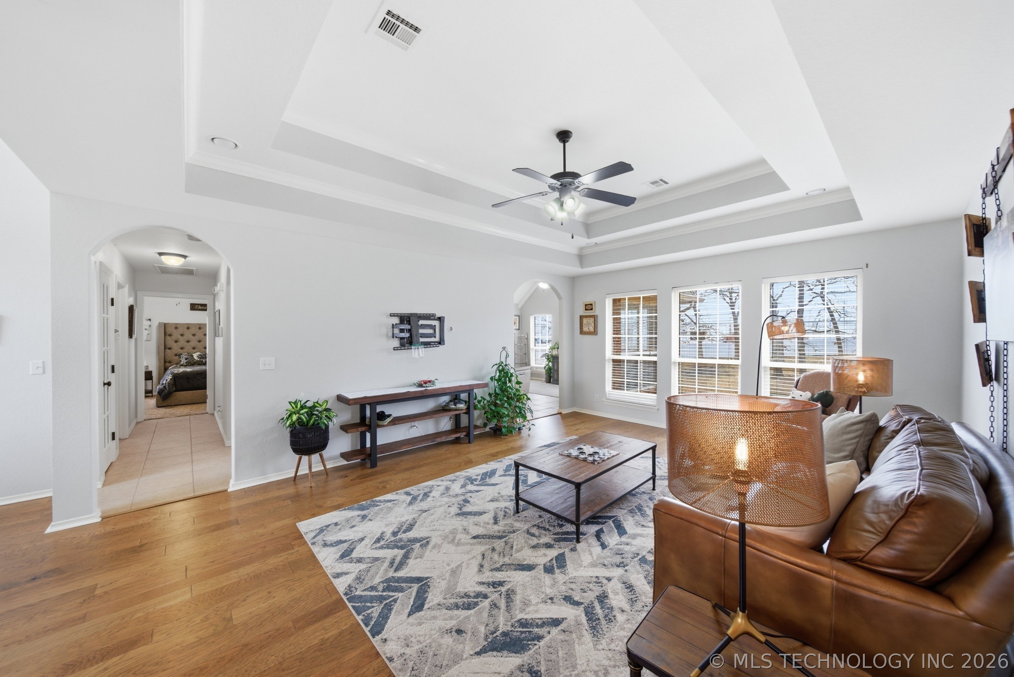 2619 Woodstone Drive Property Photo 9