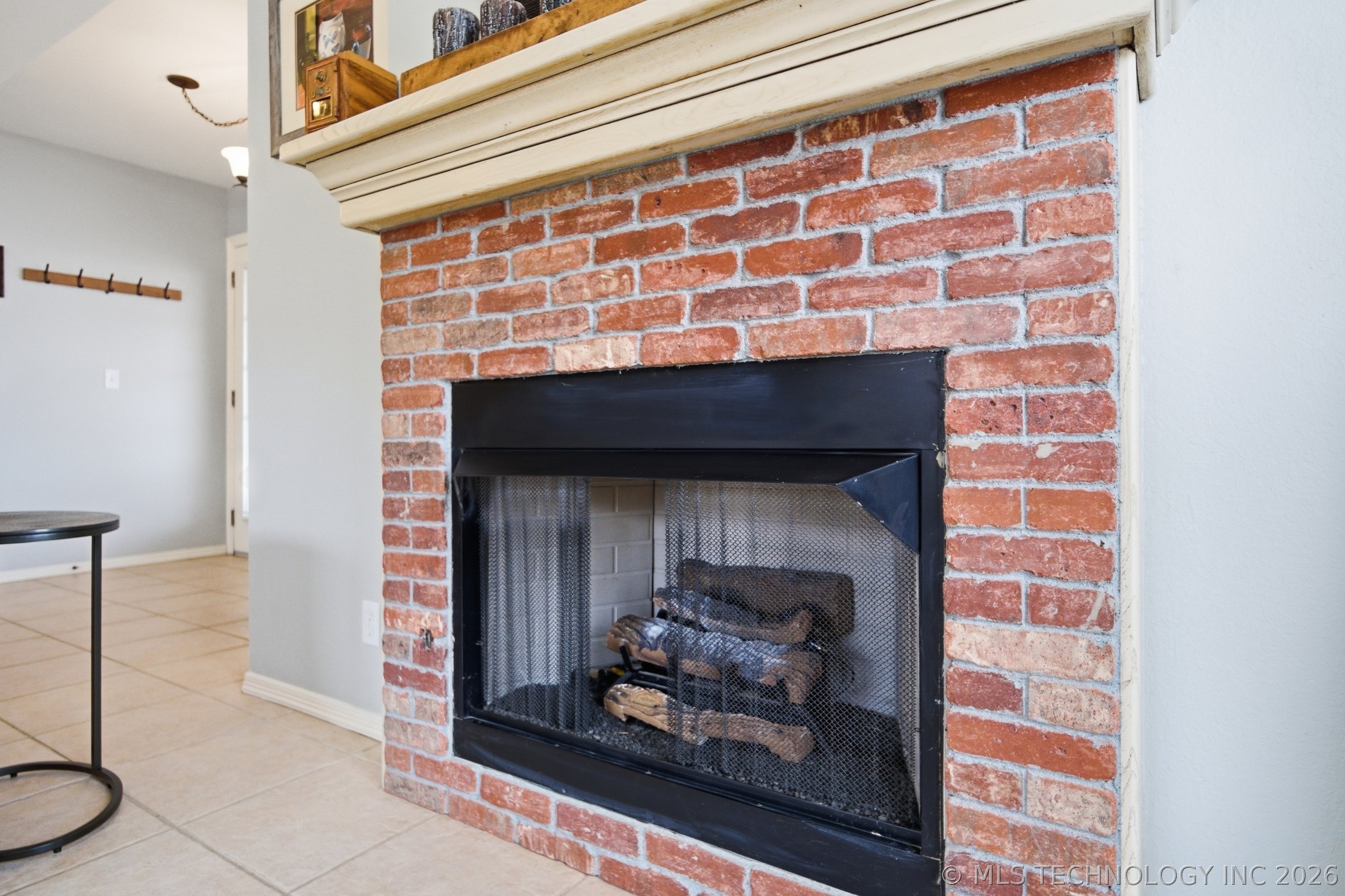 2619 Woodstone Drive Property Photo 12