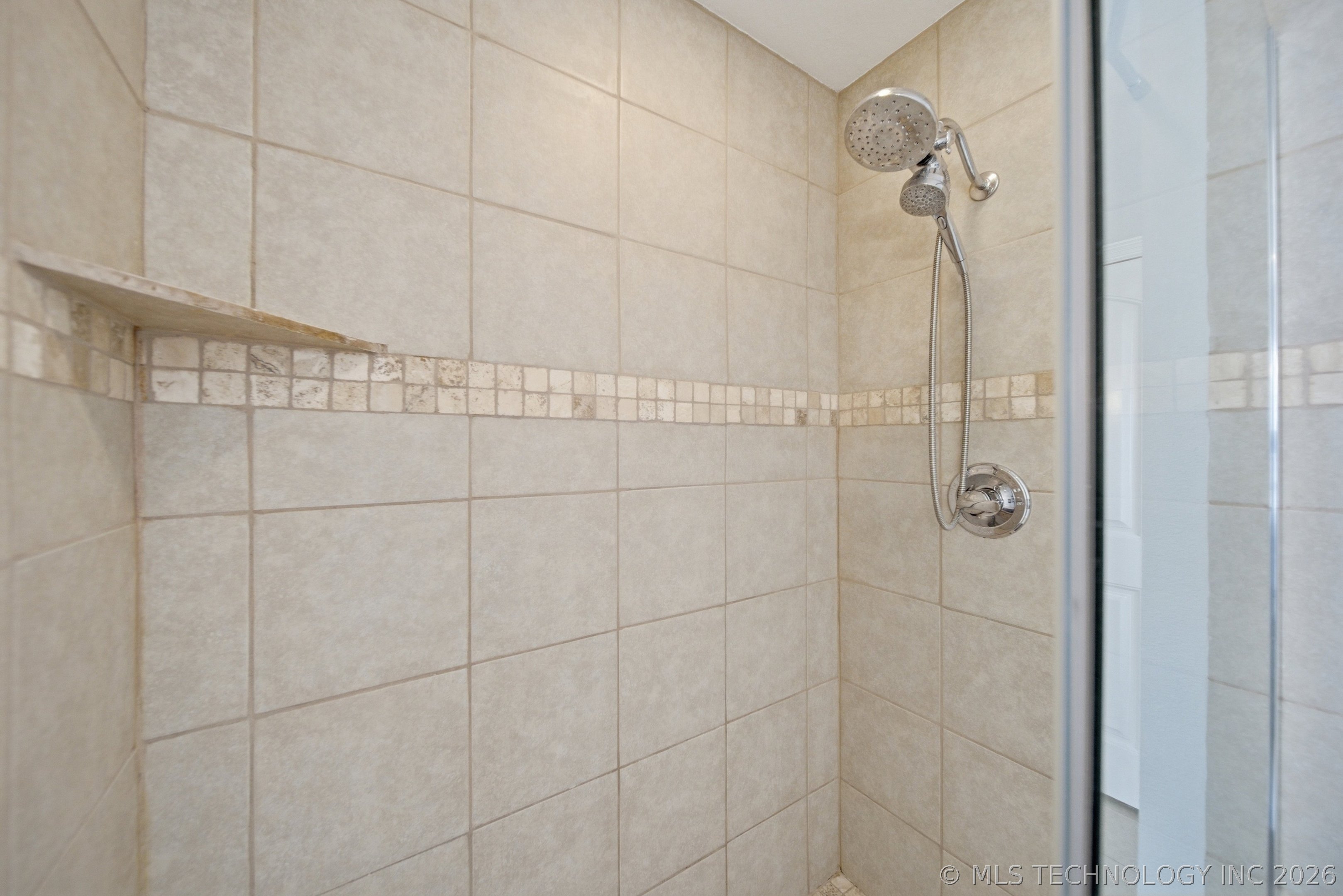 2619 Woodstone Drive Property Photo 25