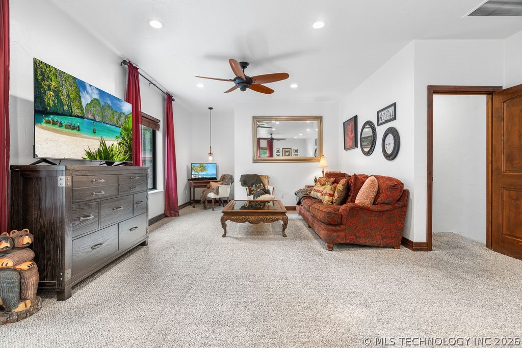 9094 Waters Edge Property Photo 25