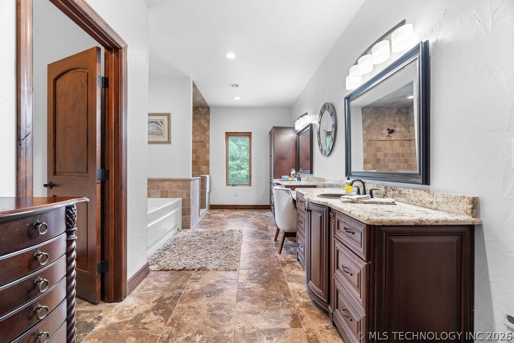 9094 Waters Edge Property Photo 36