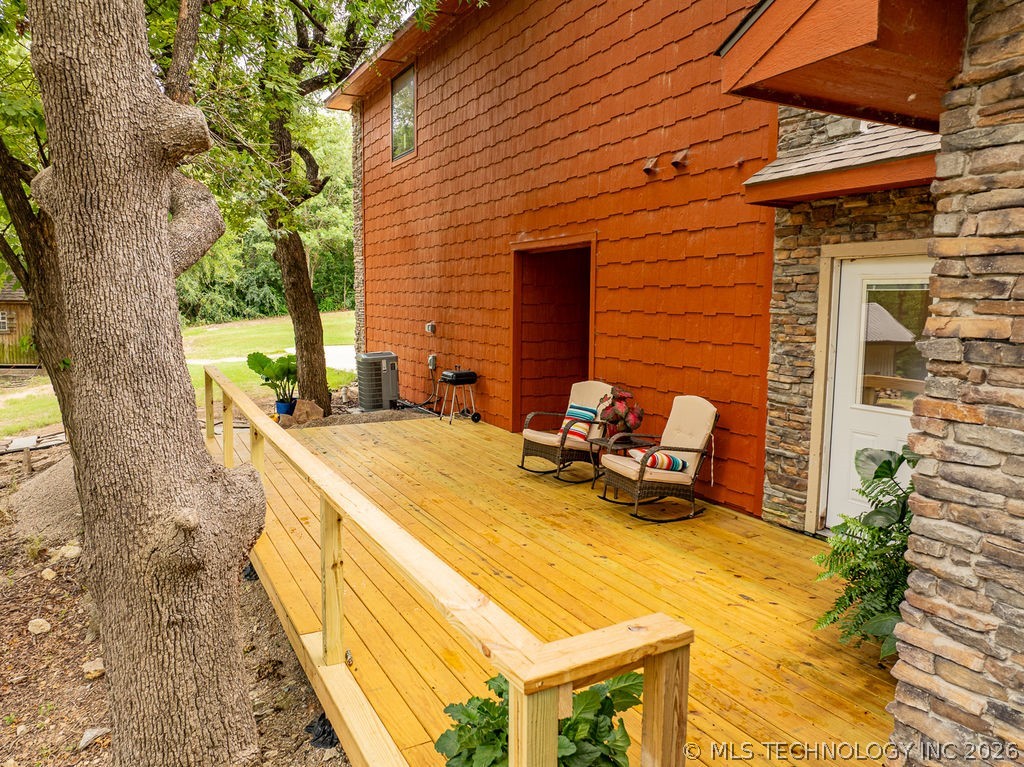 9094 Waters Edge Property Photo 41