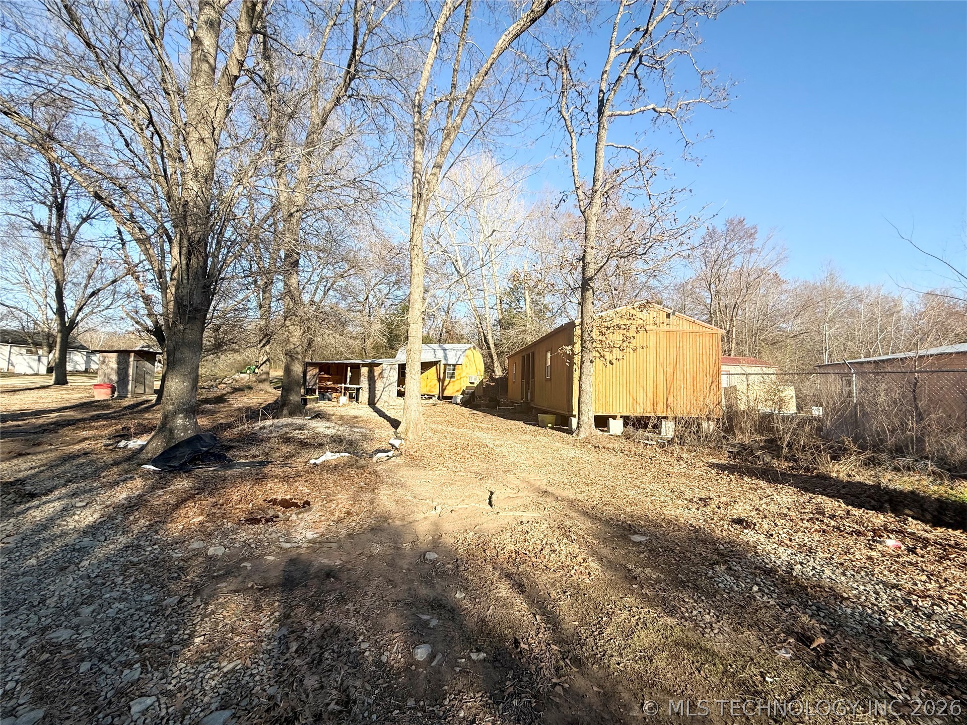 1937 S Old Hwy 69 Property Photo 20