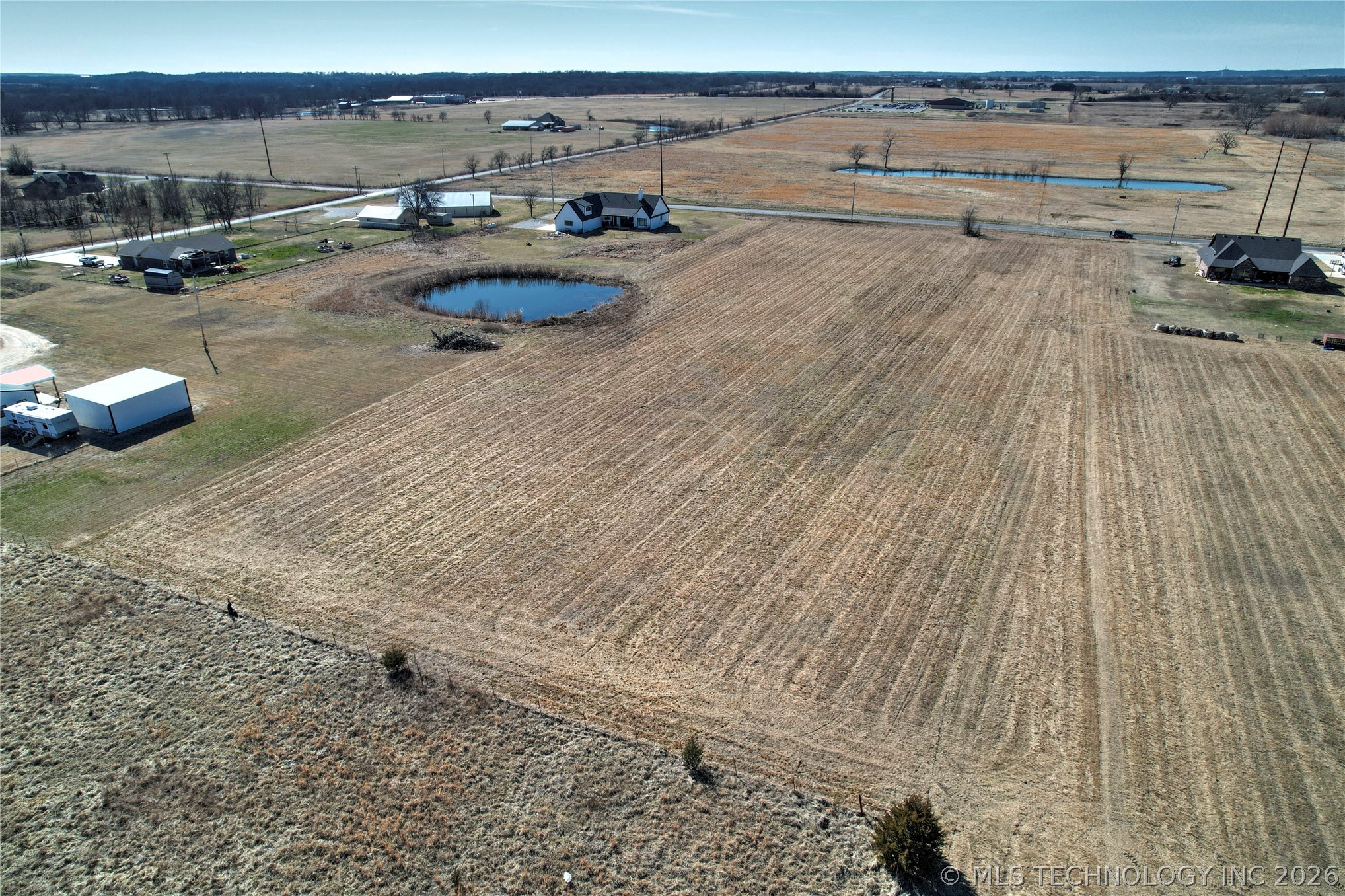 205th Road Property Photo 8