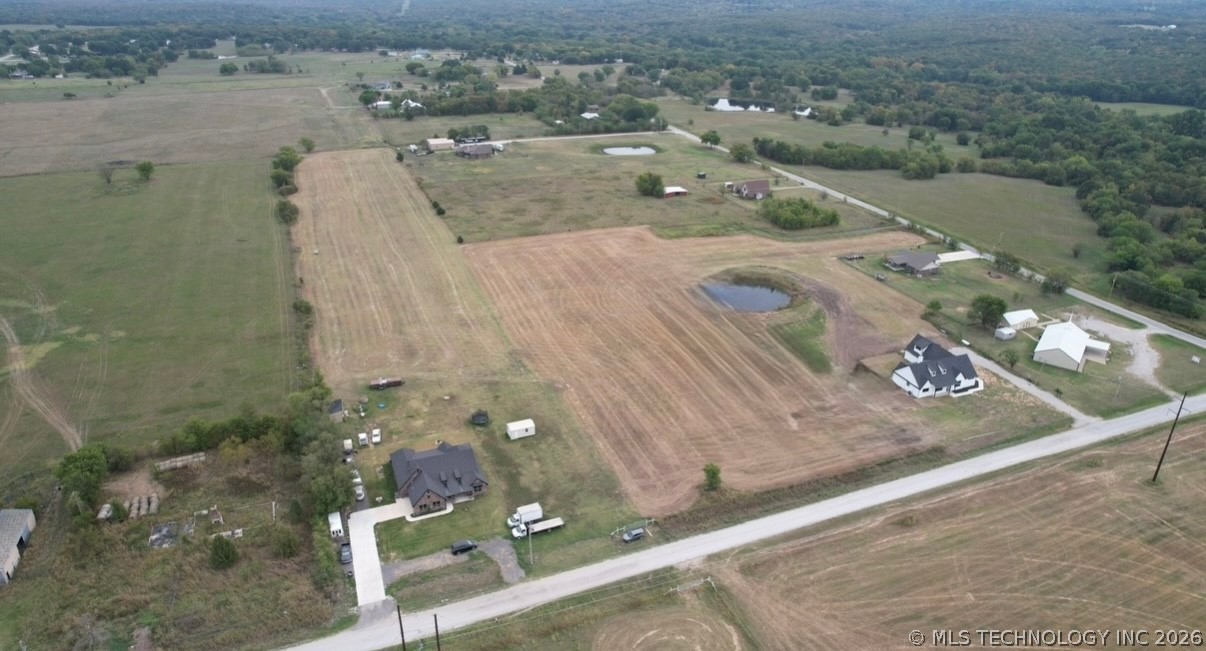 205th Road Property Photo 17