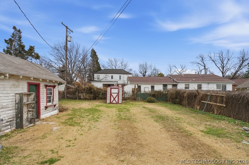 1135 S Sandusky Avenue Property Photo 25